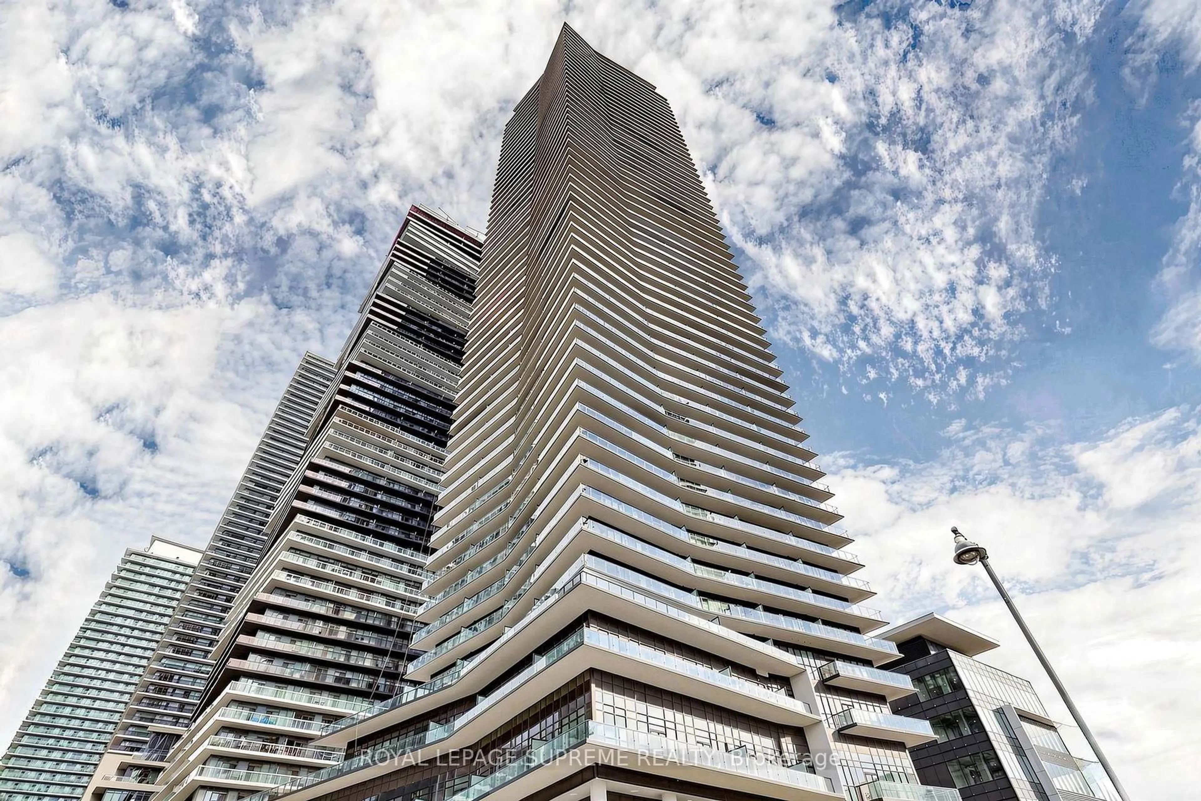 Unknown for 38 Annie Craig Dr #2708, Toronto Ontario M8V 0A8