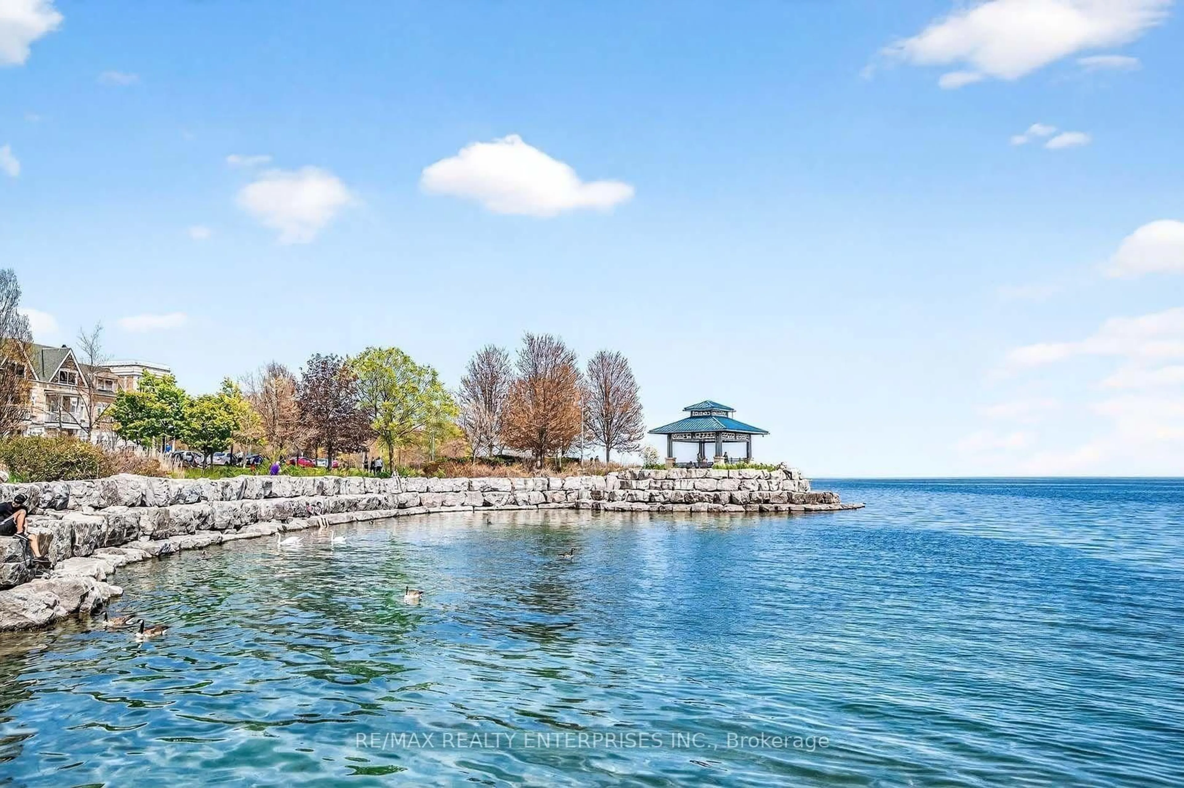 Unknown for 65 Port St #503, Mississauga Ontario L5G 4V3
