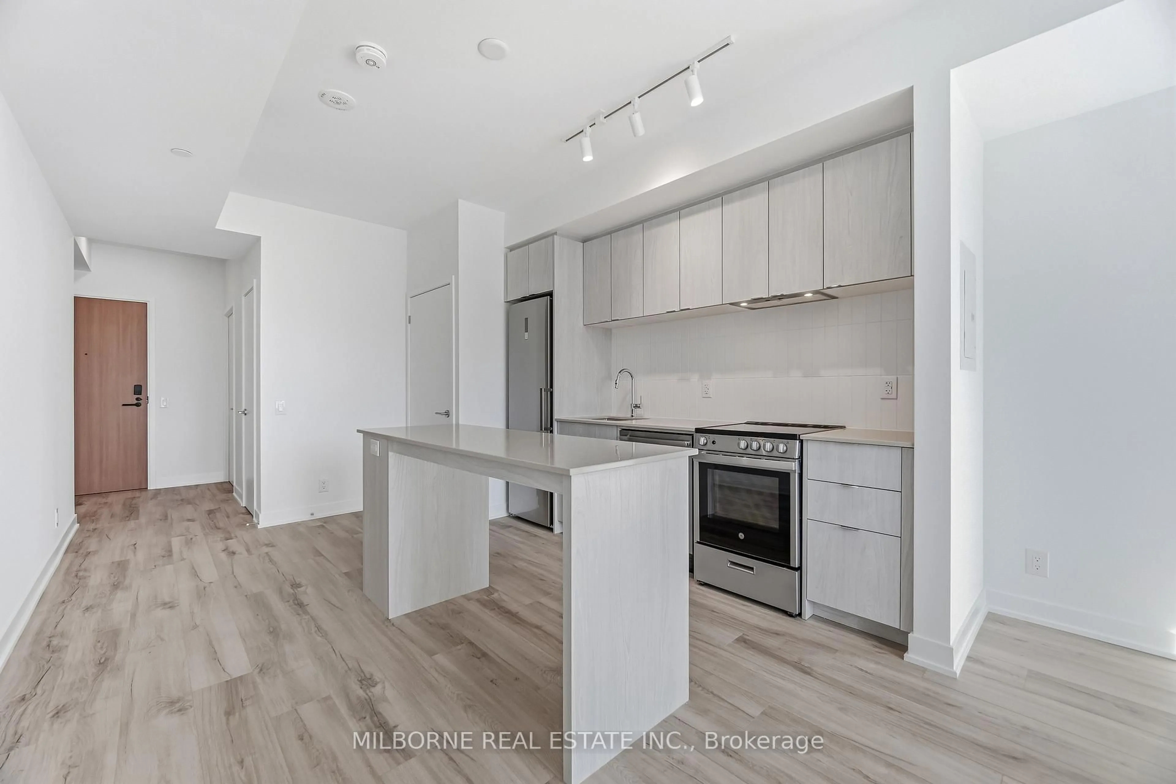 Open concept kitchen, unknown for 1660 Bloor St #510, Toronto Ontario M6P 1A8