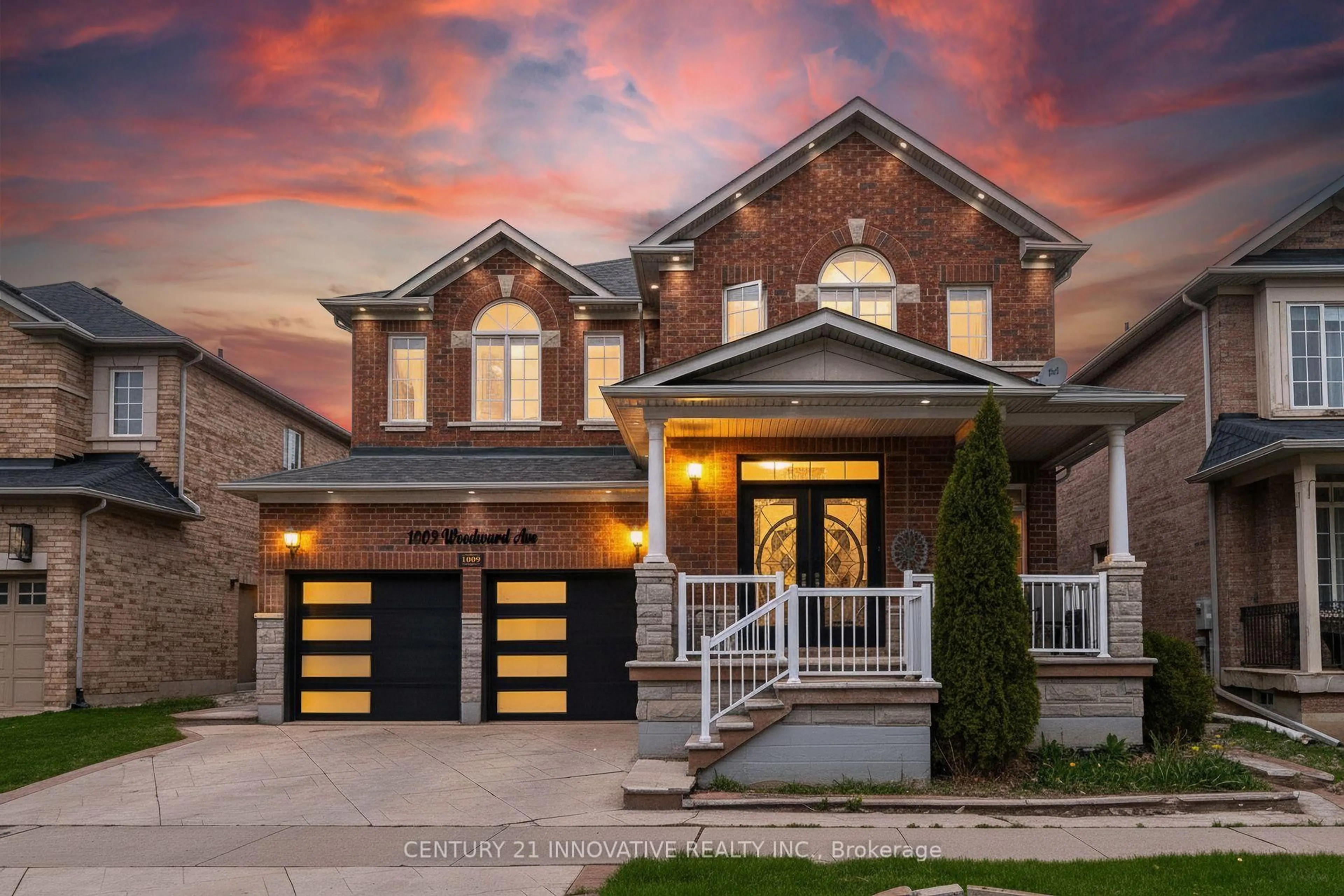 Home with brick exterior material, street for 1009 Woodward Ave, Milton Ontario L9T 5Y2