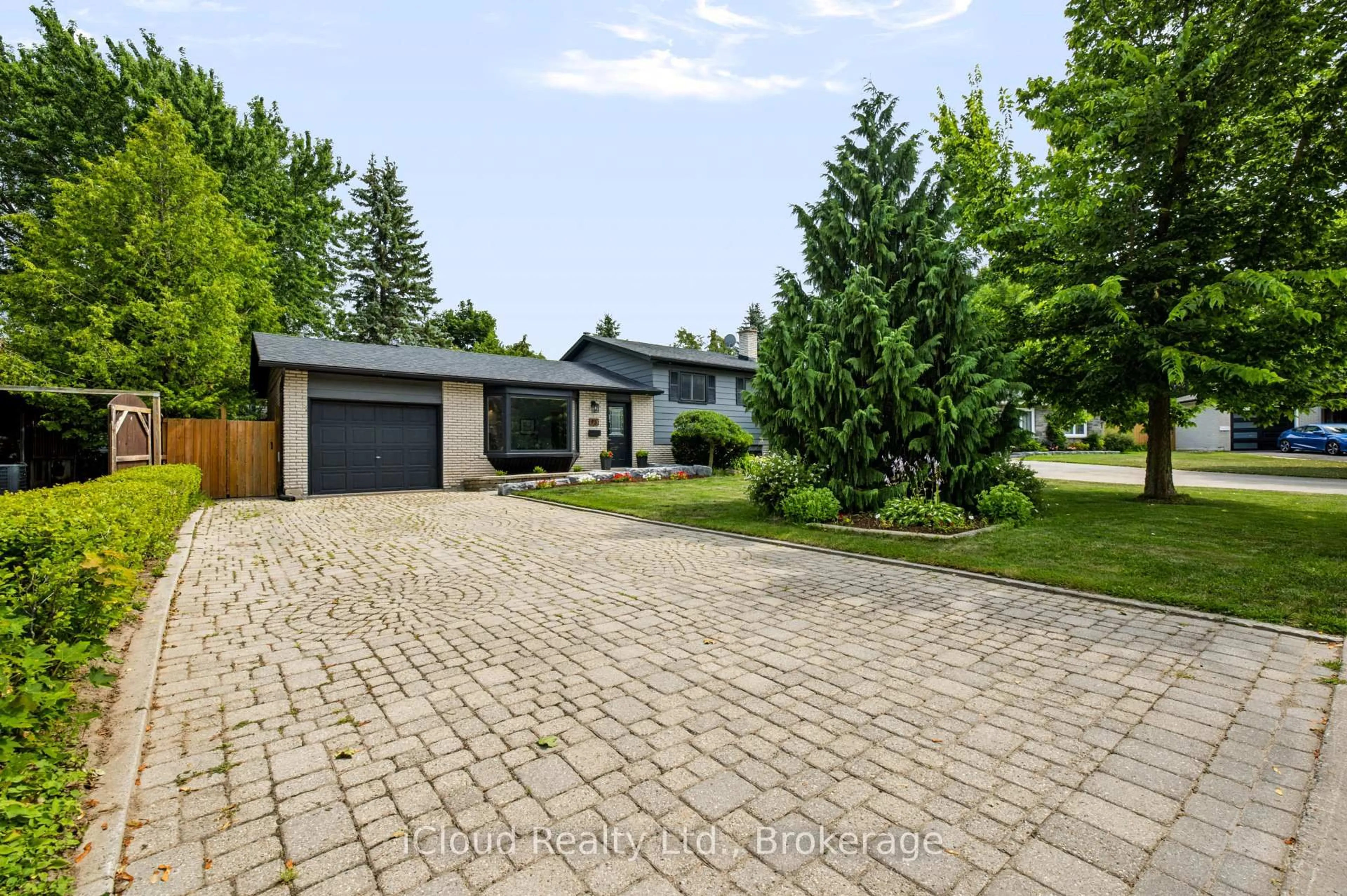 Home with brick exterior material, street for 93 Church St, Orangeville Ontario L9W 1P3