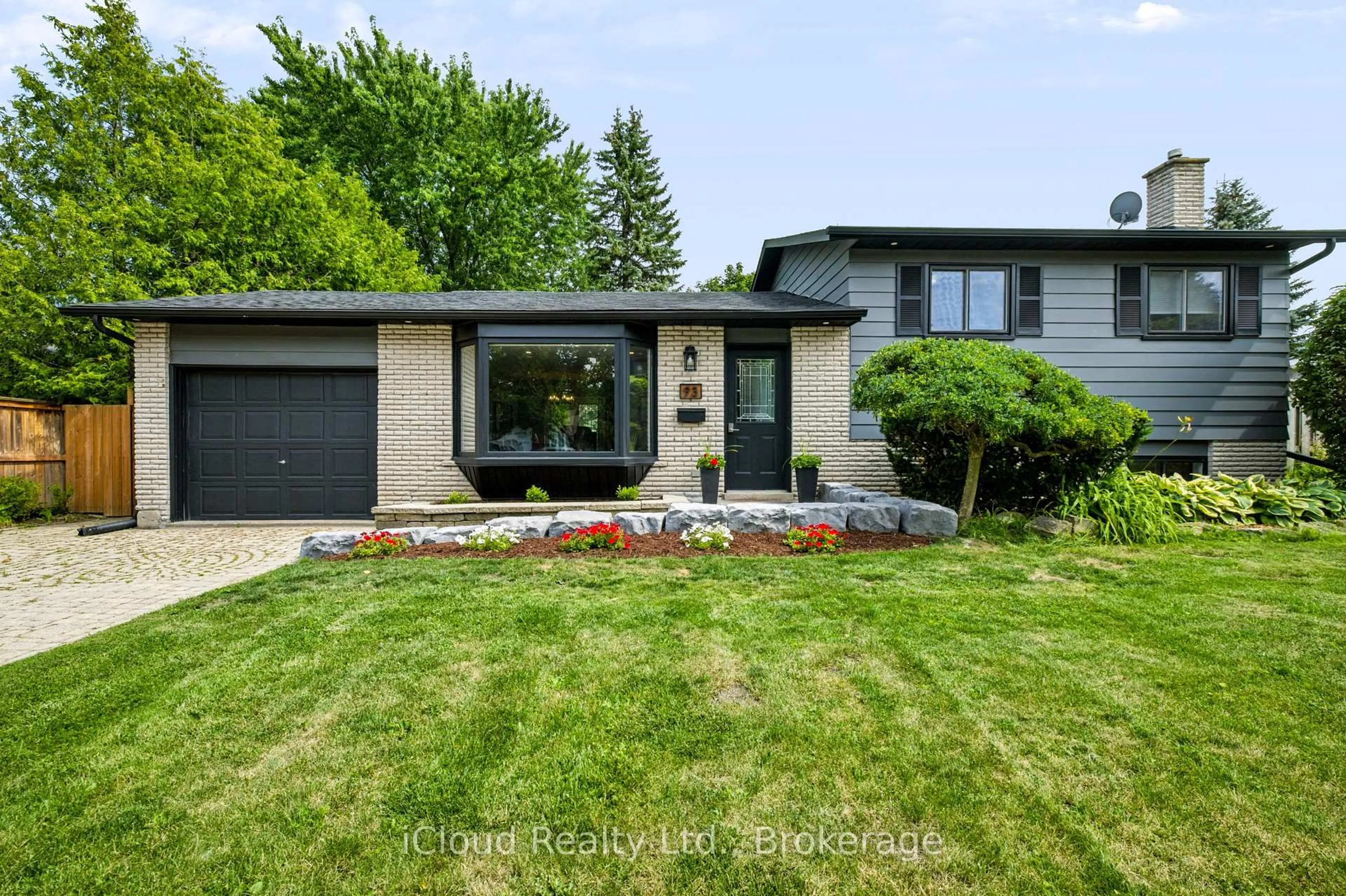 Home with brick exterior material, street for 93 Church St, Orangeville Ontario L9W 1P3