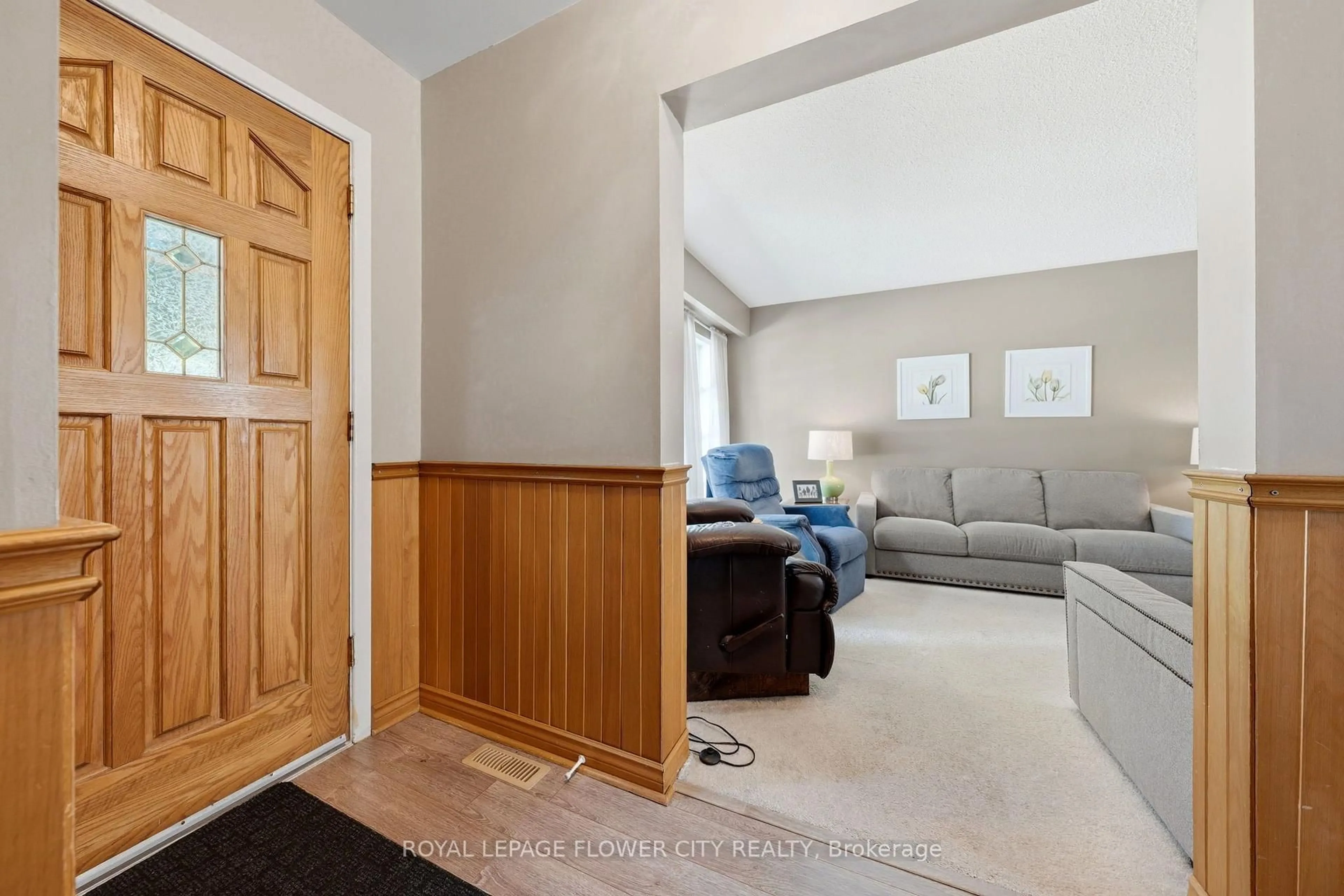 Unknown for 132 Fallingdale Cres, Brampton Ontario L6T 3J6