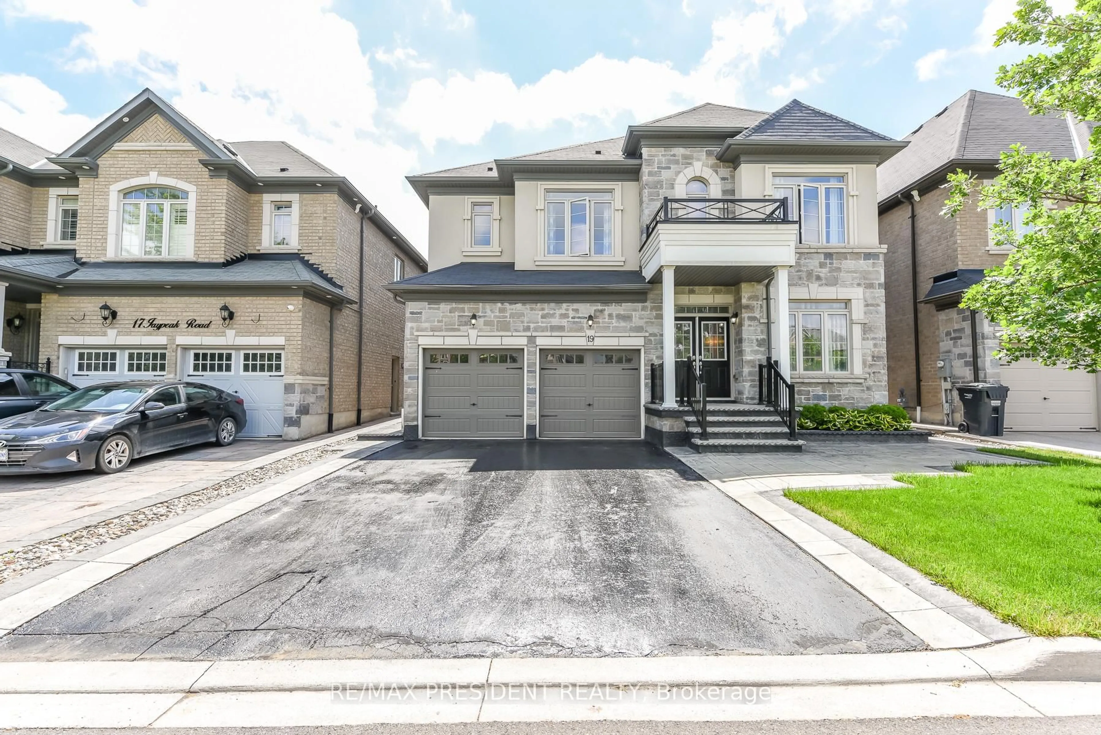 Home with brick exterior material, street for 19 Jaypeak Rd, Brampton Ontario L6P 4J8