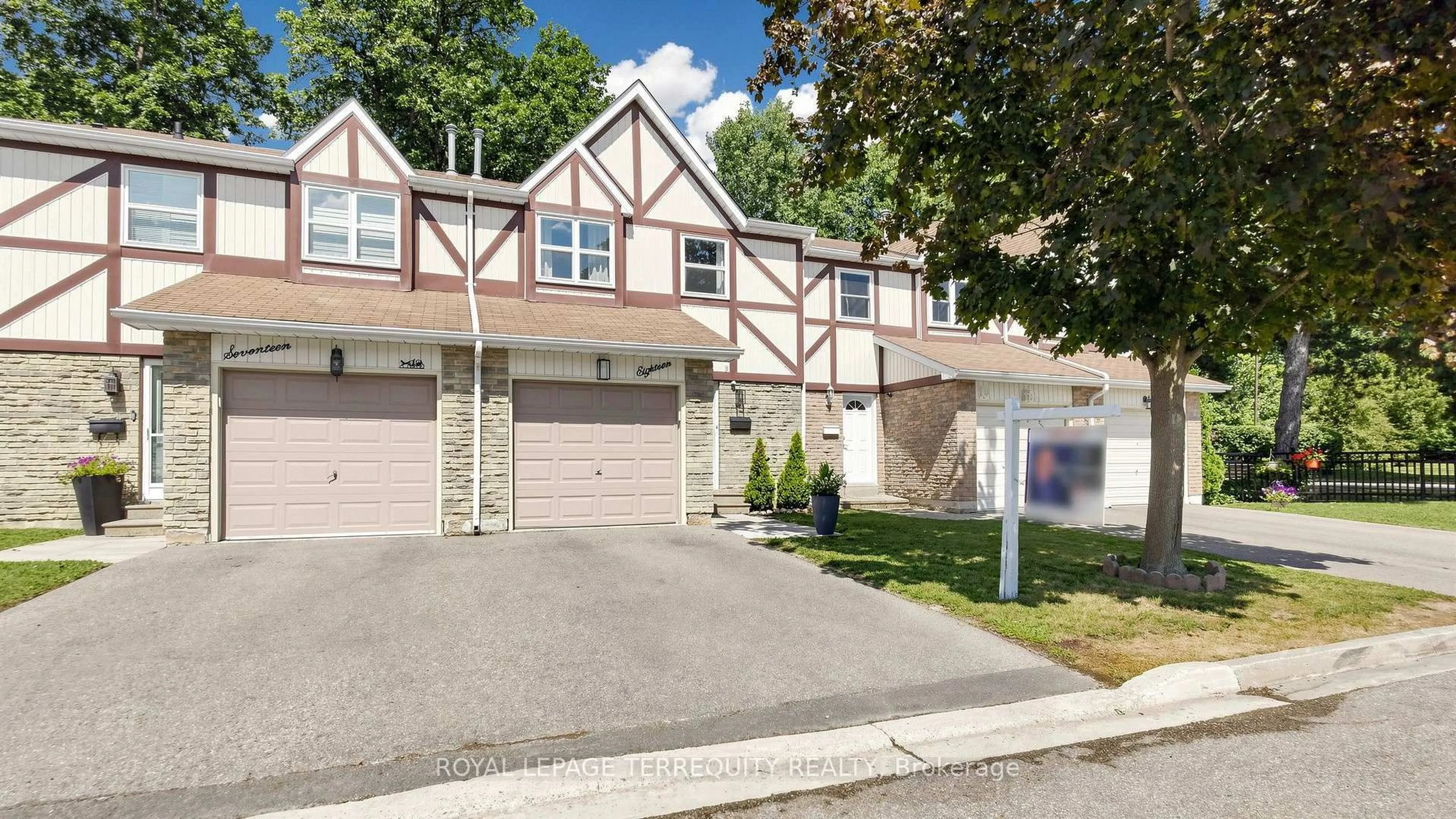 Unknown for 18 Morley Cres #18, Brampton Ontario L6S 3K8
