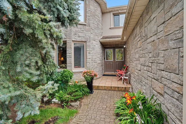 5172 Hidden Valley Crt, Mississauga 4