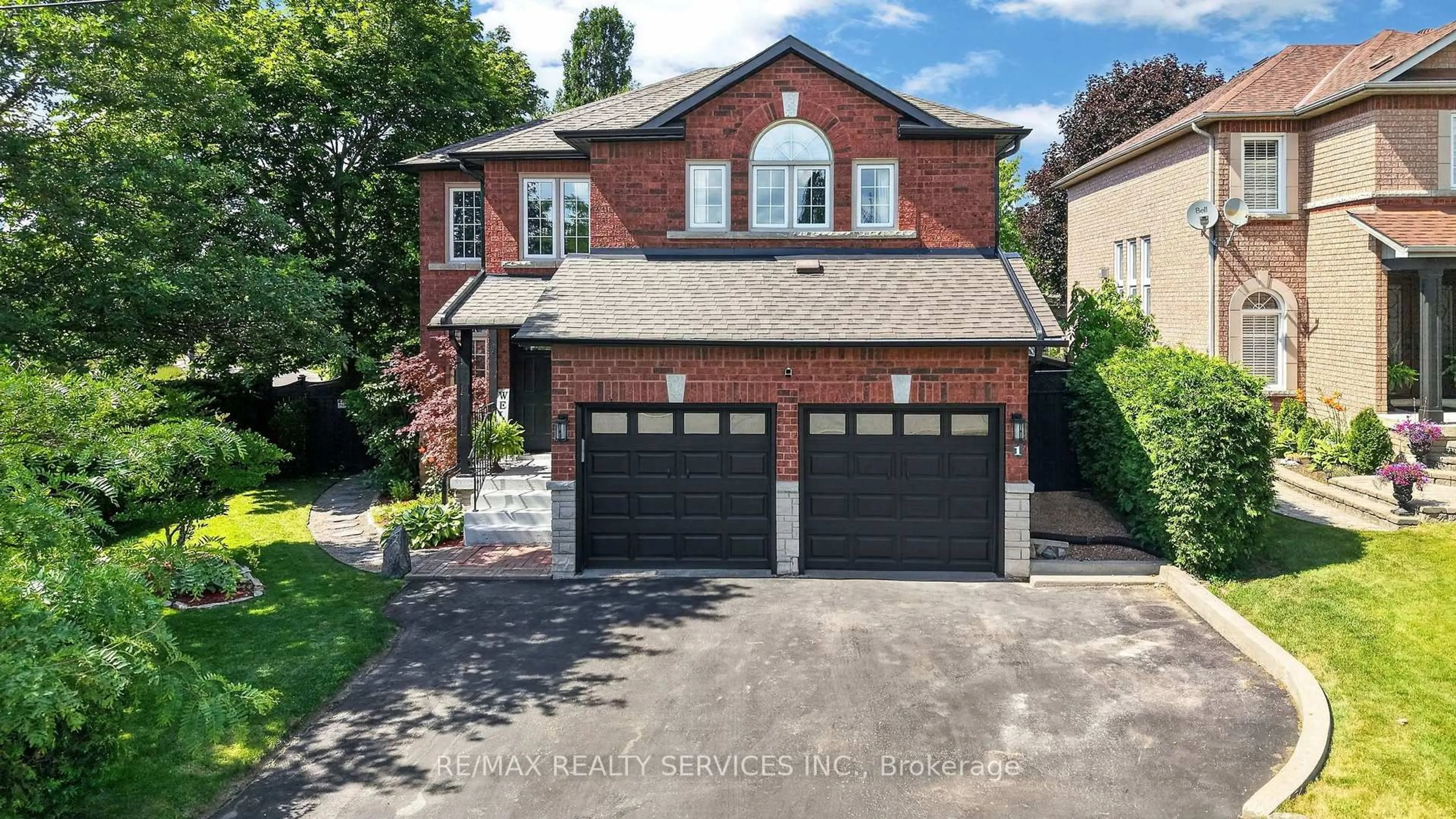 Home with brick exterior material, street for 1 Plummer Rd, Caledon Ontario L7E 1V1