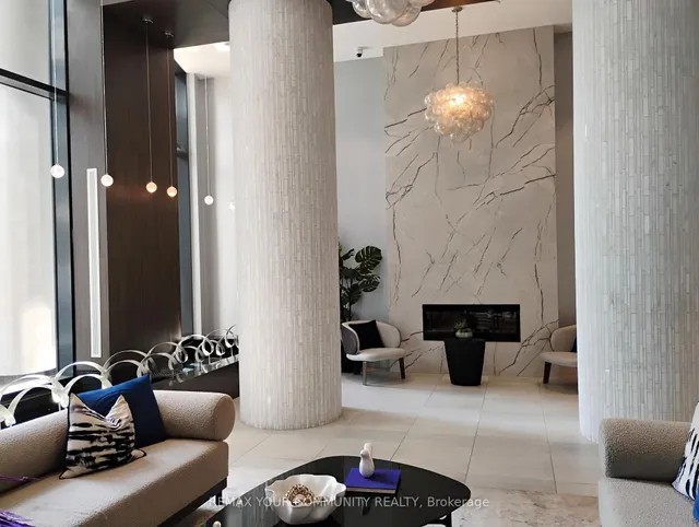 38 Annie Craig Dr #4602, Toronto 3