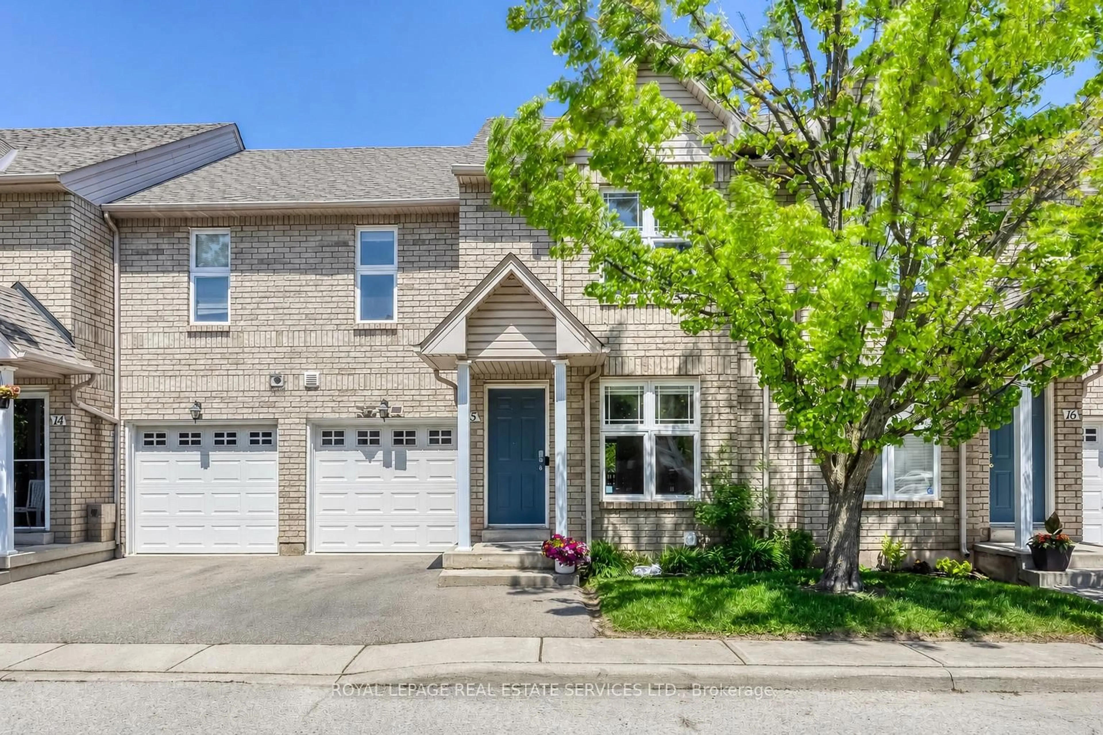 Home with brick exterior material, street for 2189 Postmaster Dr #15, Oakville Ontario L6M 4E5