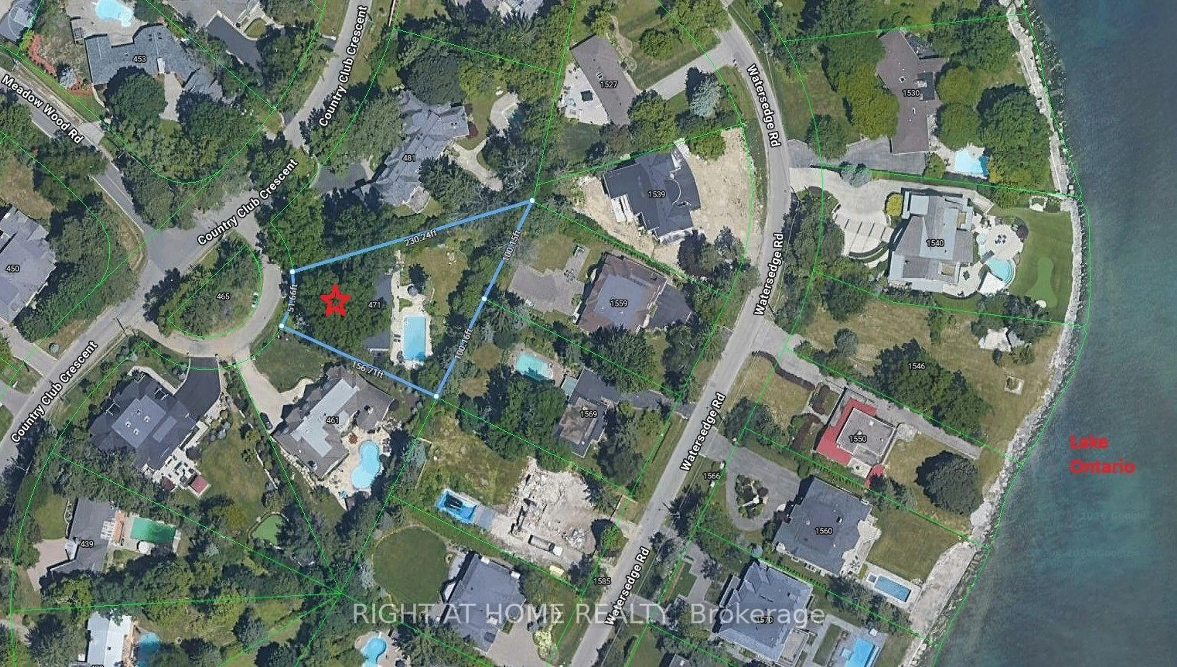 A pic from outside/outdoor area/front of a property/back of a property/a pic from drone, street for 471 Country Club Cres, Mississauga Ontario L5J 2P9