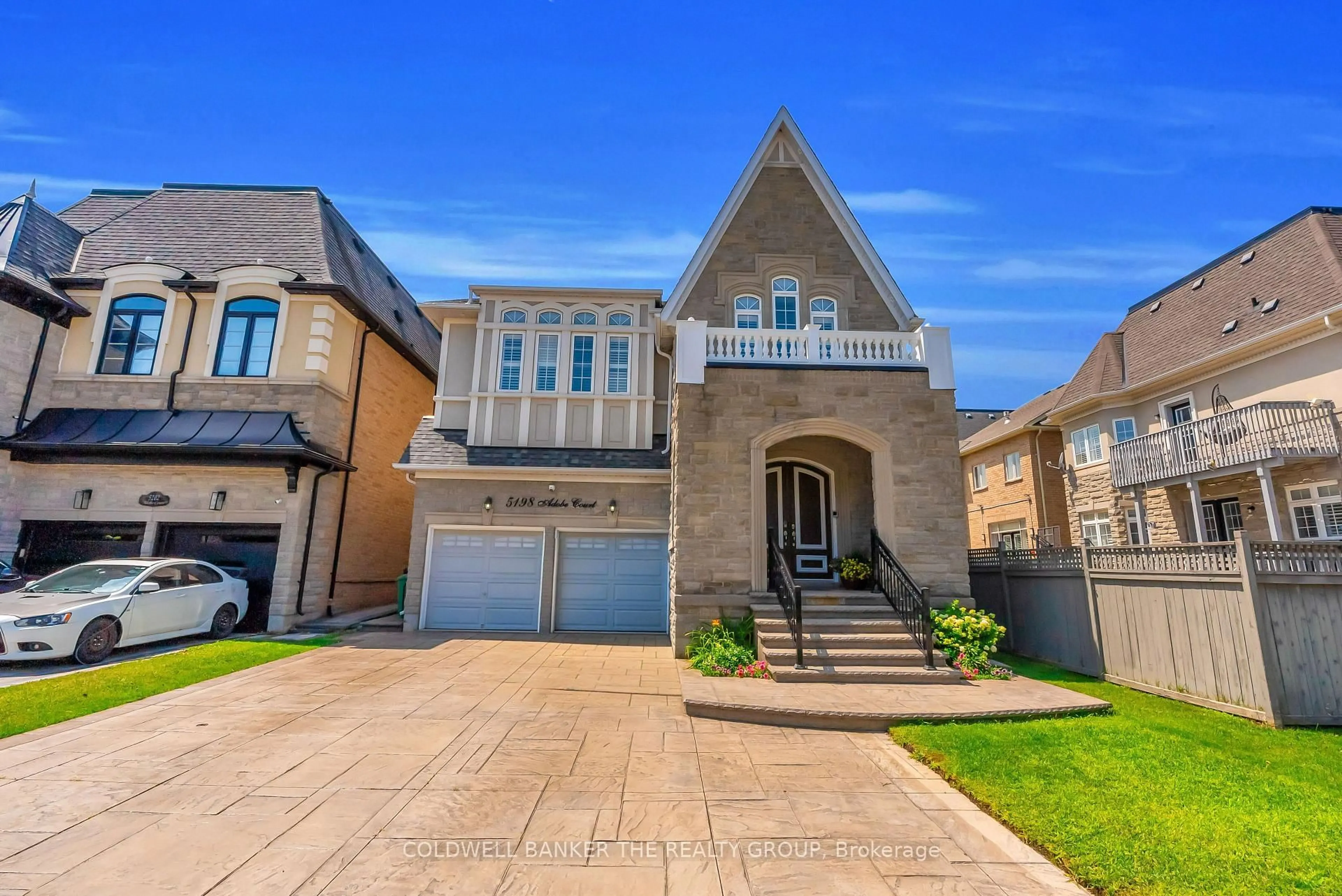Home with brick exterior material, street for 5198 Adobe Crt, Mississauga Ontario L5M 0K8