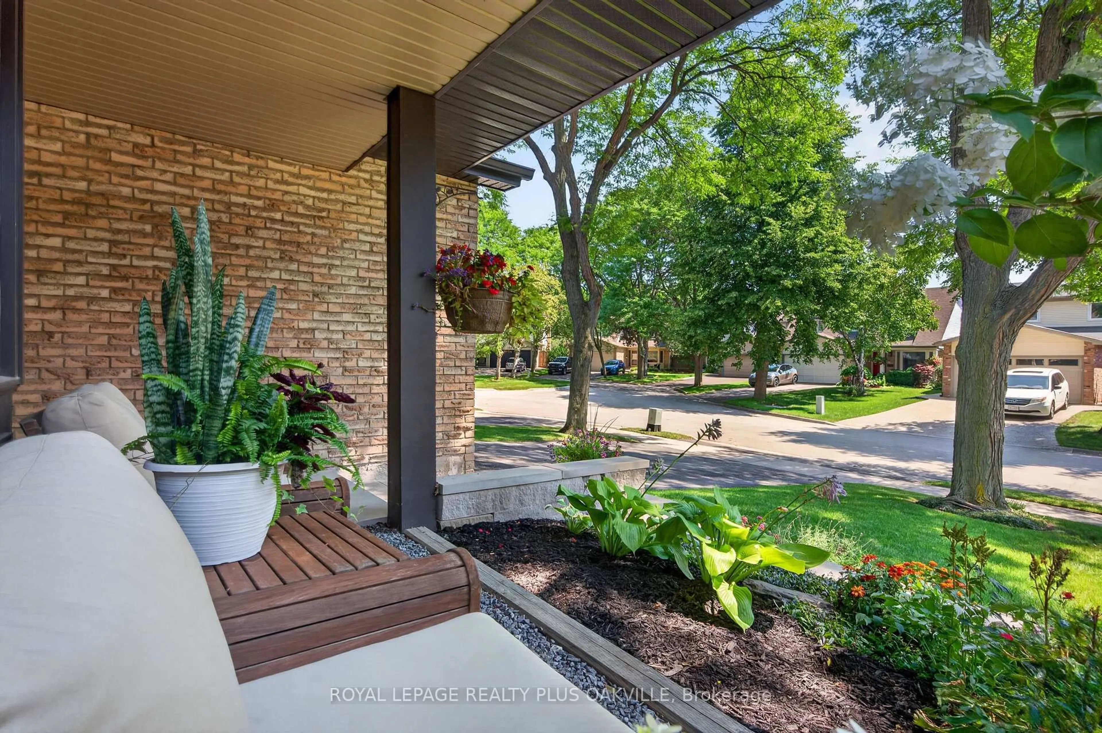 Unknown for 1087 Fairbanks Pl, Oakville Ontario L6H 2X1