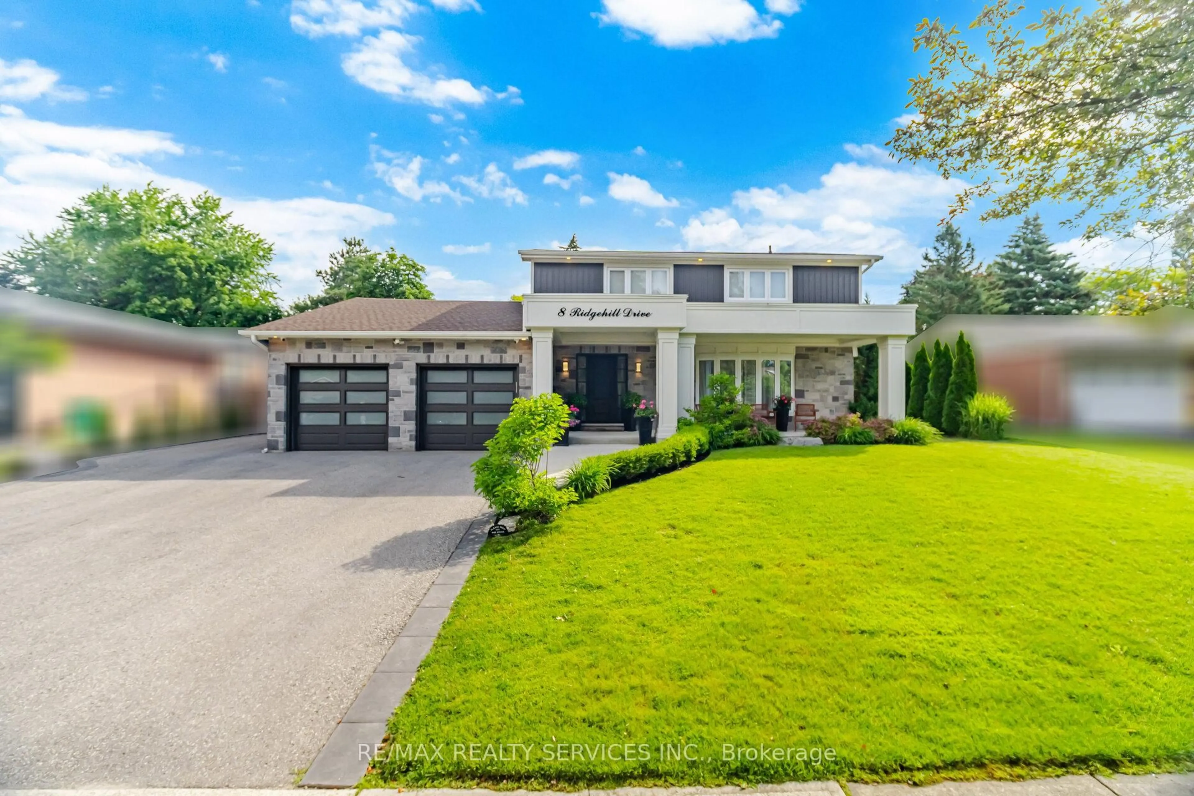 Home with brick exterior material, street for 8 Ridgehill Dr, Brampton Ontario L6Y 2C4
