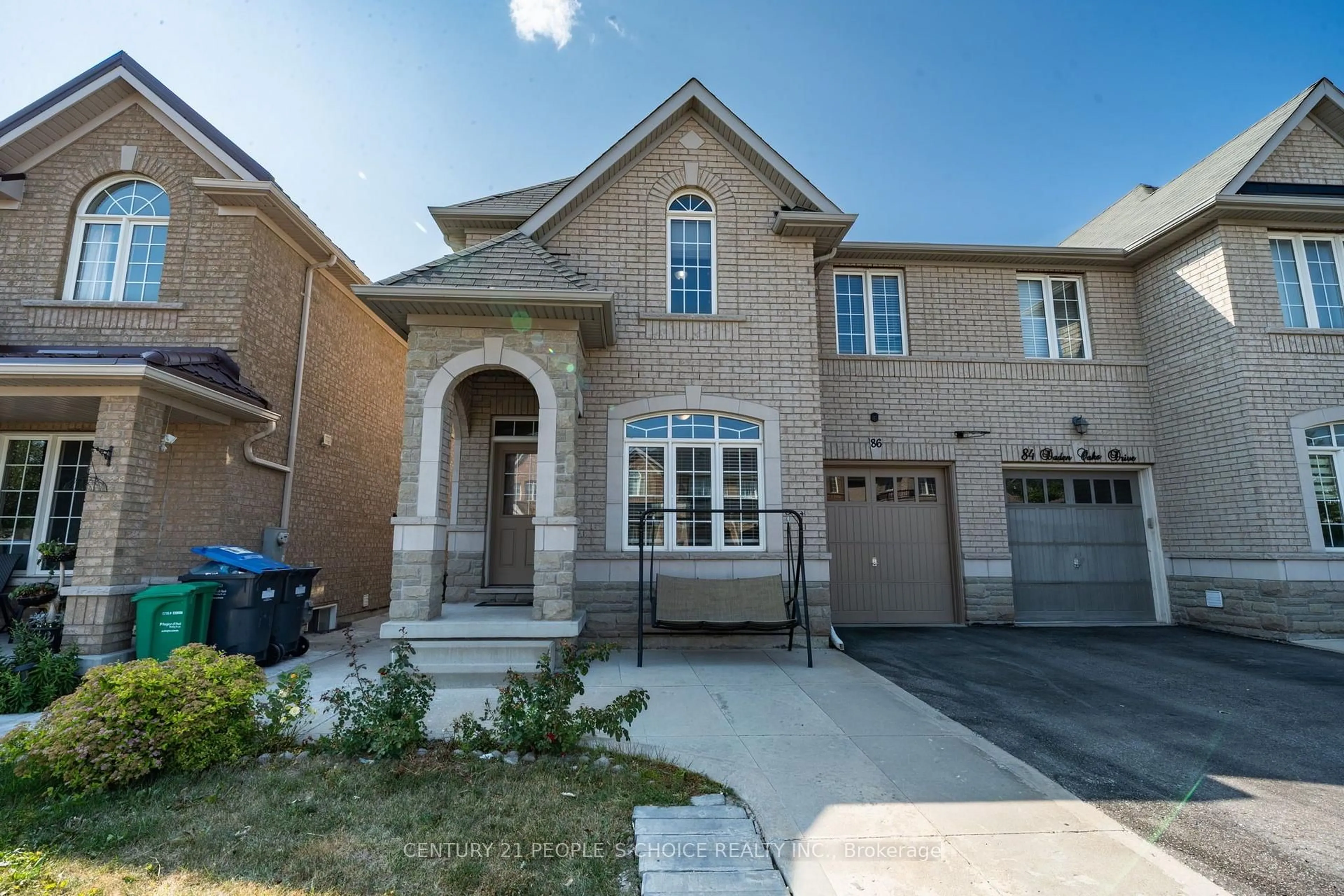 Home with brick exterior material, street for 86 Daden oaks Dr, Brampton Ontario L6P 3R9