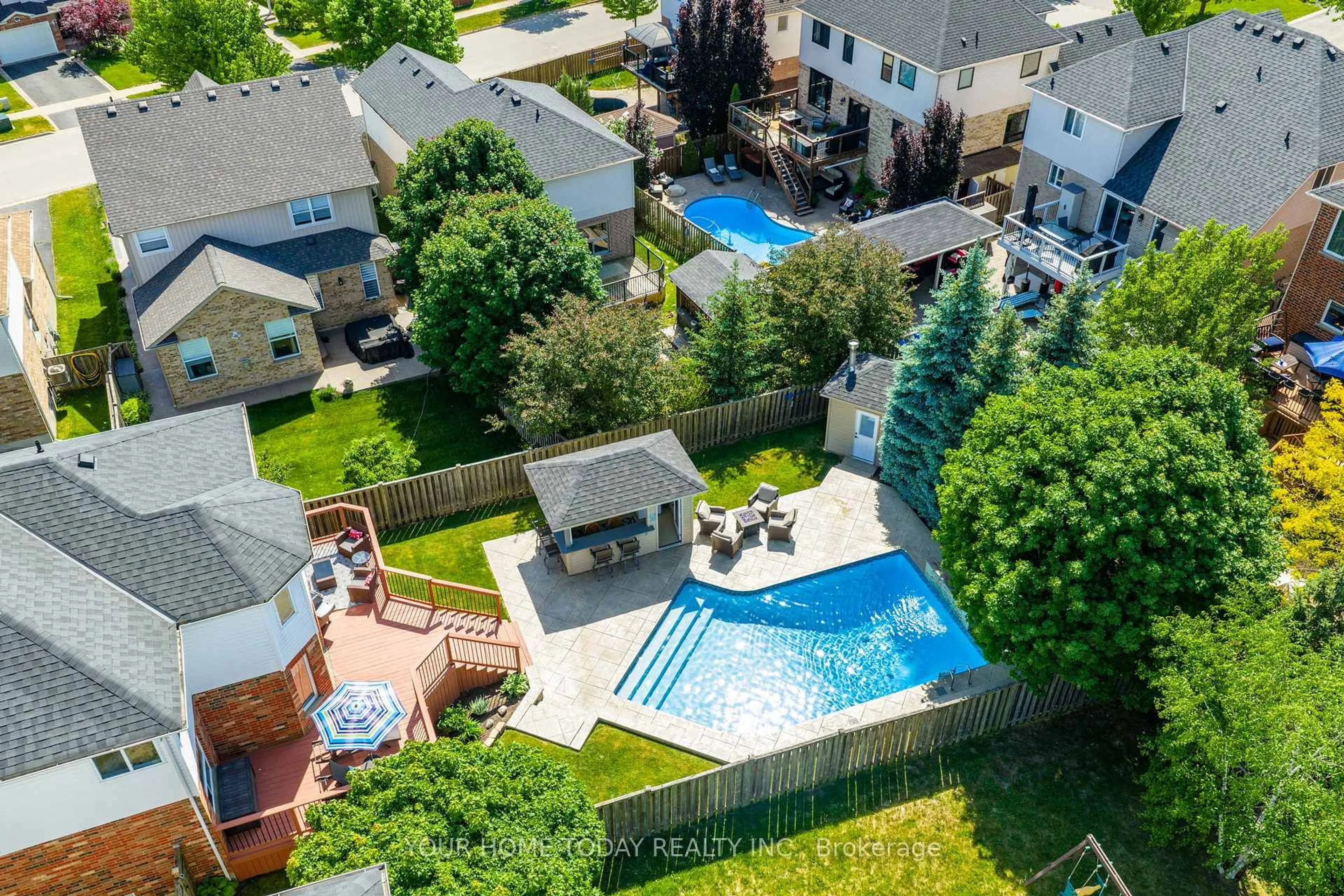 Pool for 9 Kenney St, Halton Hills Ontario L7J 3B2