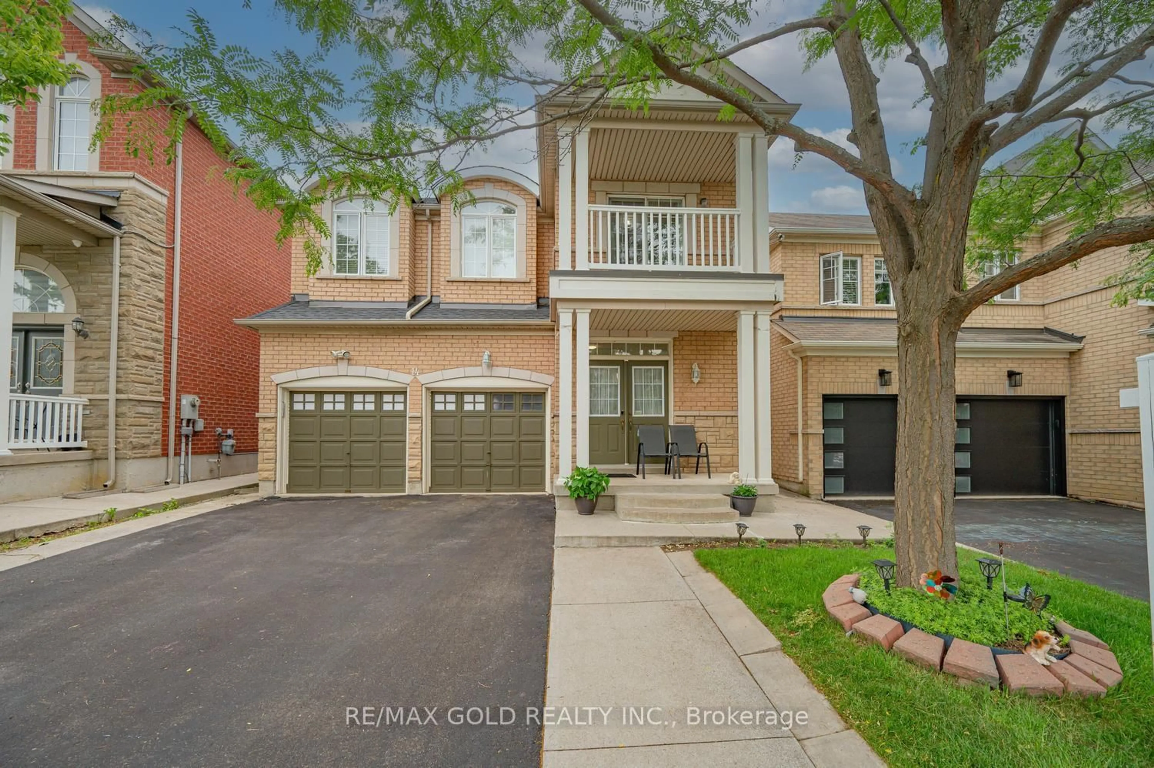 Home with brick exterior material, street for 14 Maddybeth Cres, Brampton Ontario L6Y 5R7