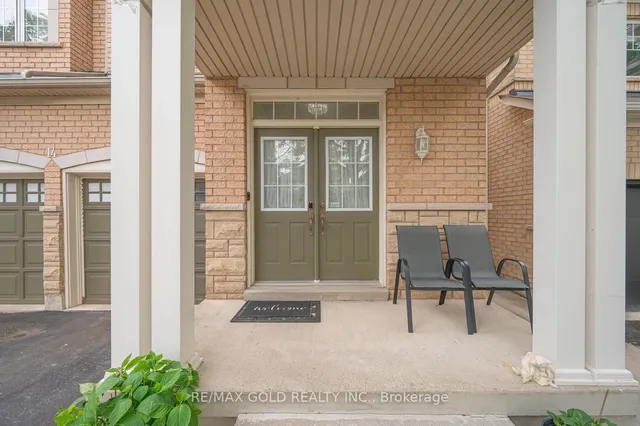 14 Maddybeth Cres, Brampton 4
