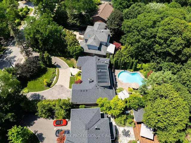 19 The Kingsway, Toronto 5