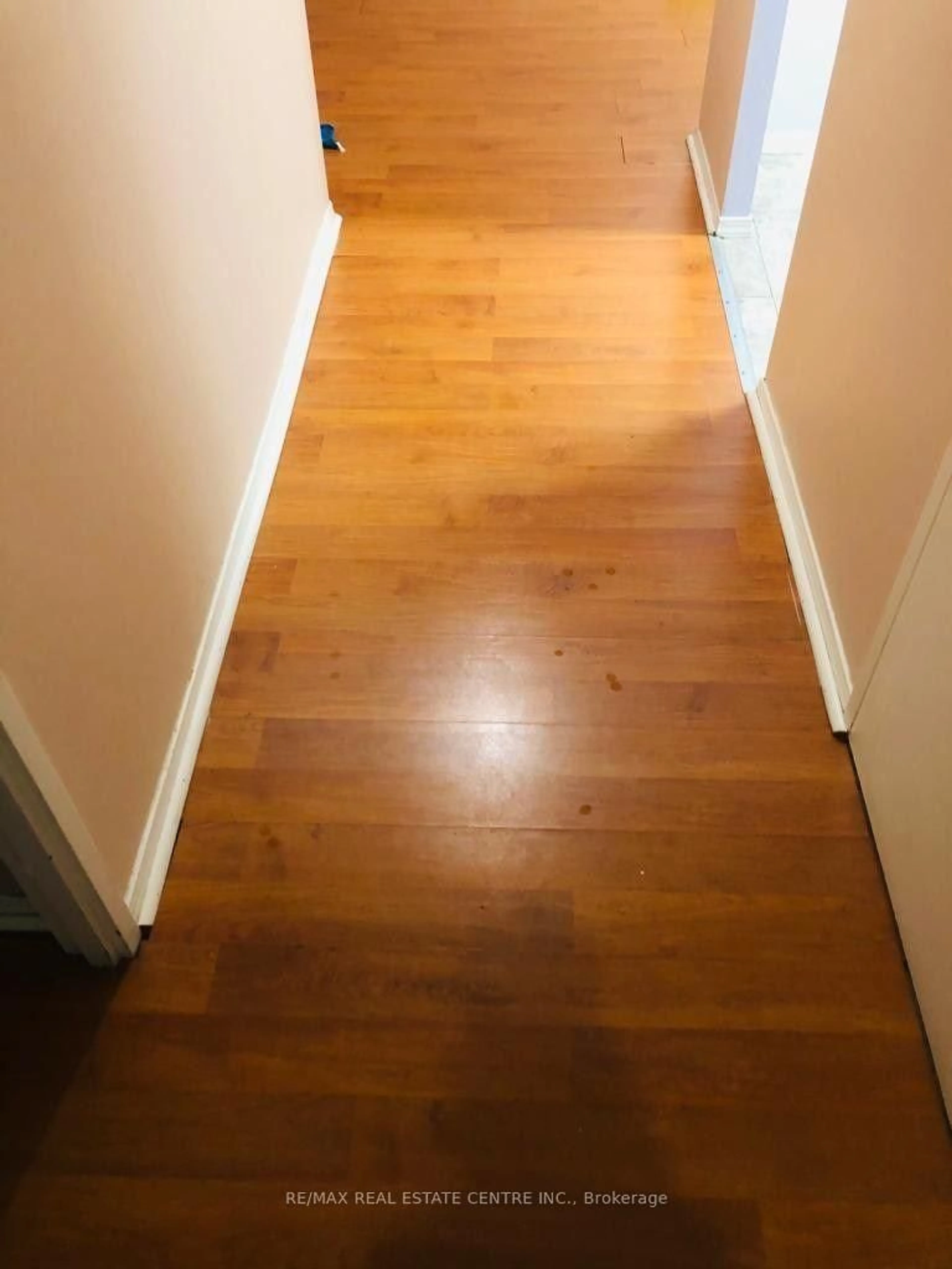 A pic of a room for 25 Trailwood Dr #1601, Mississauga Ontario L5Z 3K9