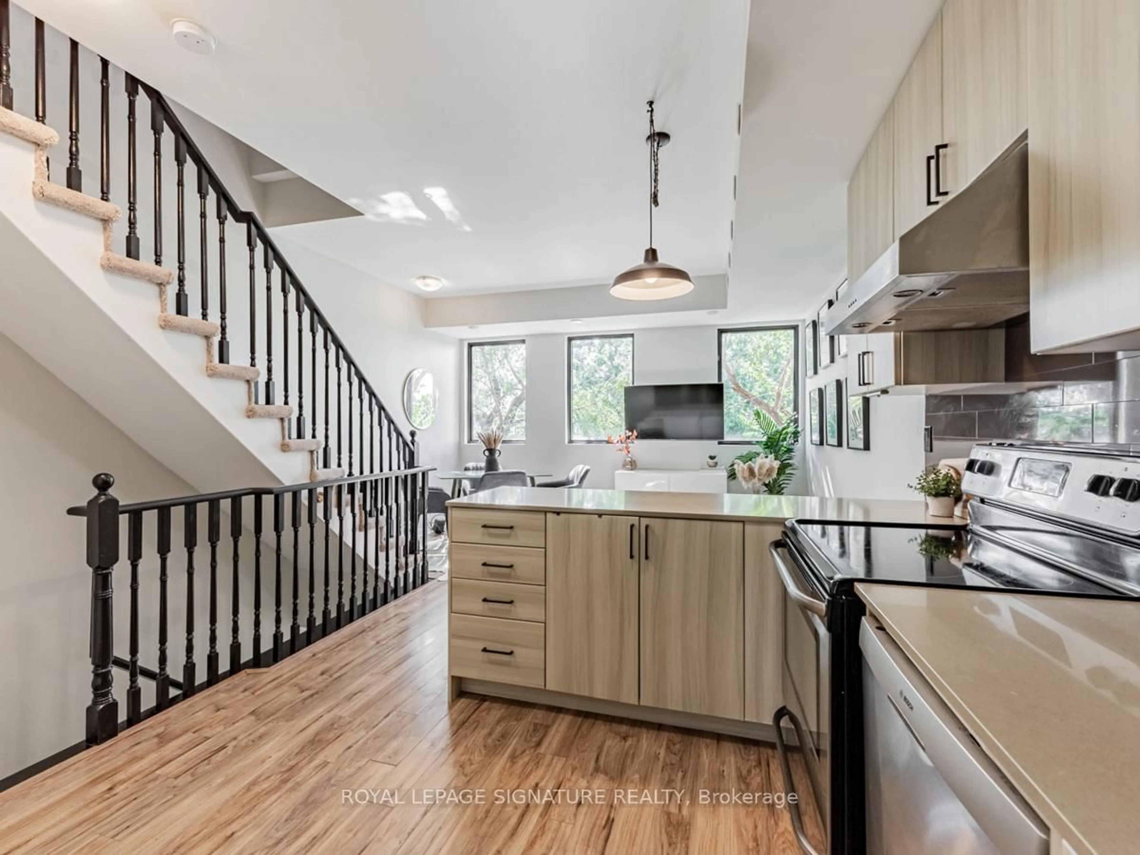 Open concept kitchen, unknown for 68 Winston Park Blvd #60, Toronto Ontario M3K 1C3