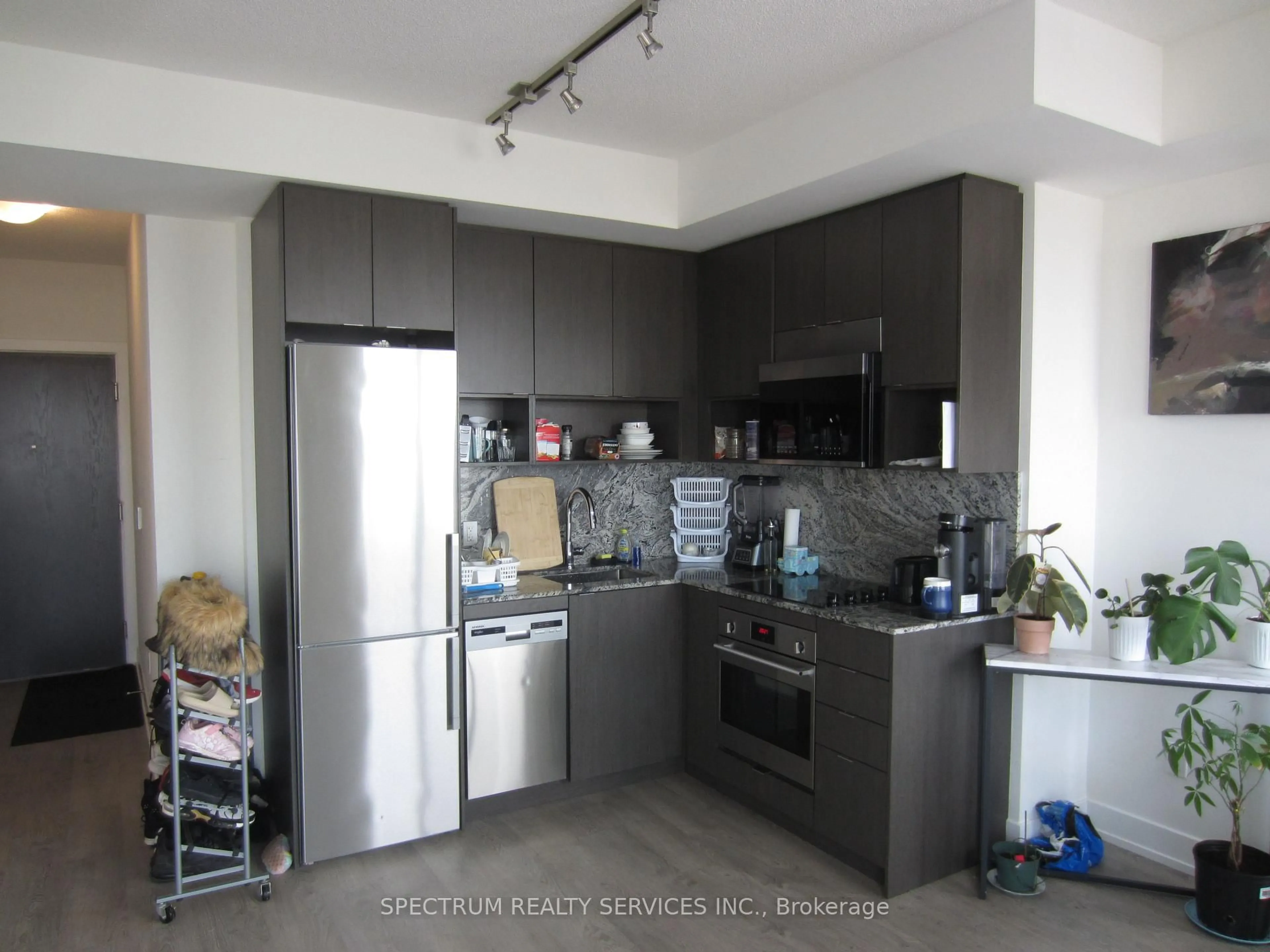 Standard kitchen, unknown for 9 Mabelle Ave #3325, Toronto Ontario M9A 4X7