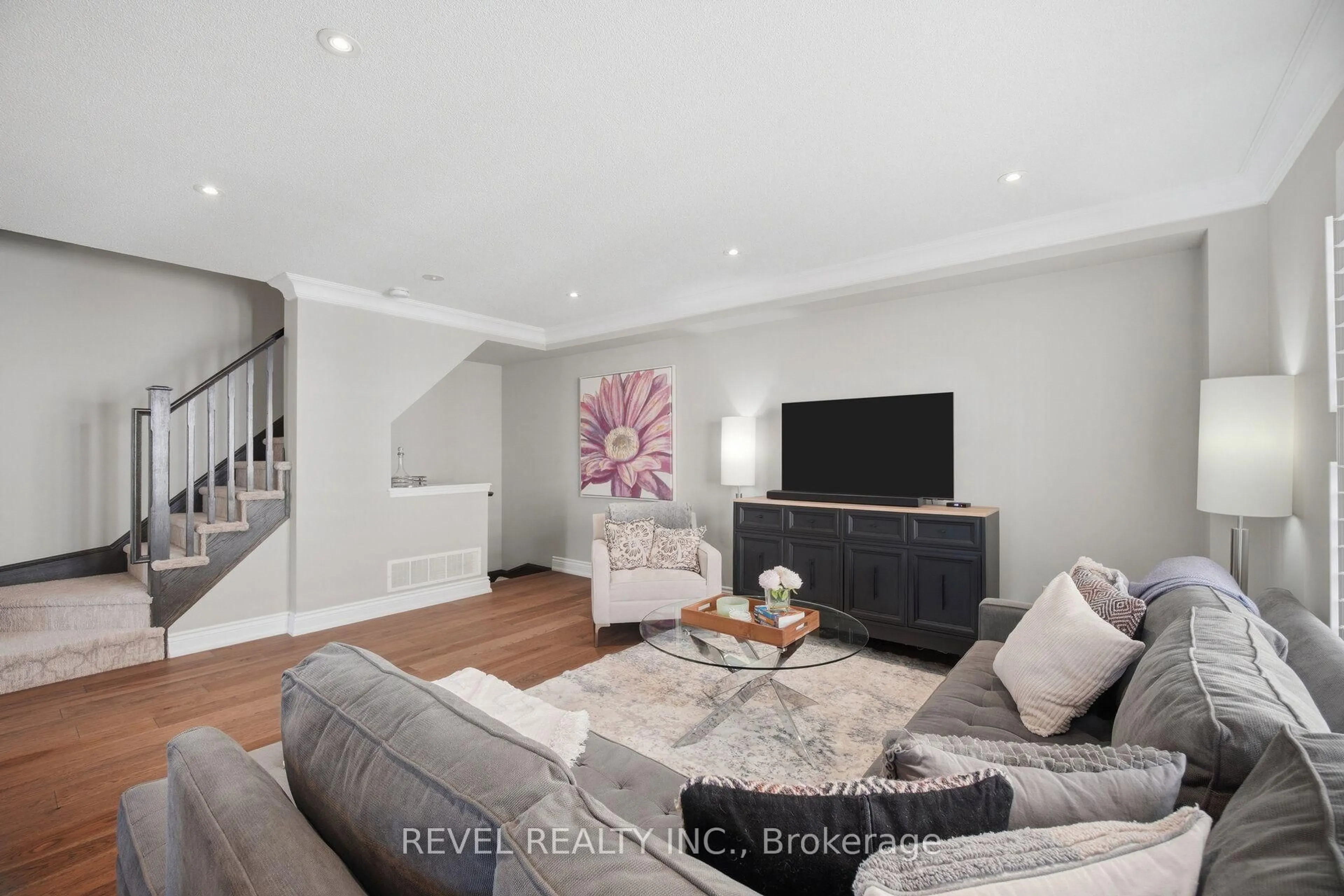 Living room with furniture, unknown for 739 CHALLINOR Terr, Milton Ontario L9T 7V5