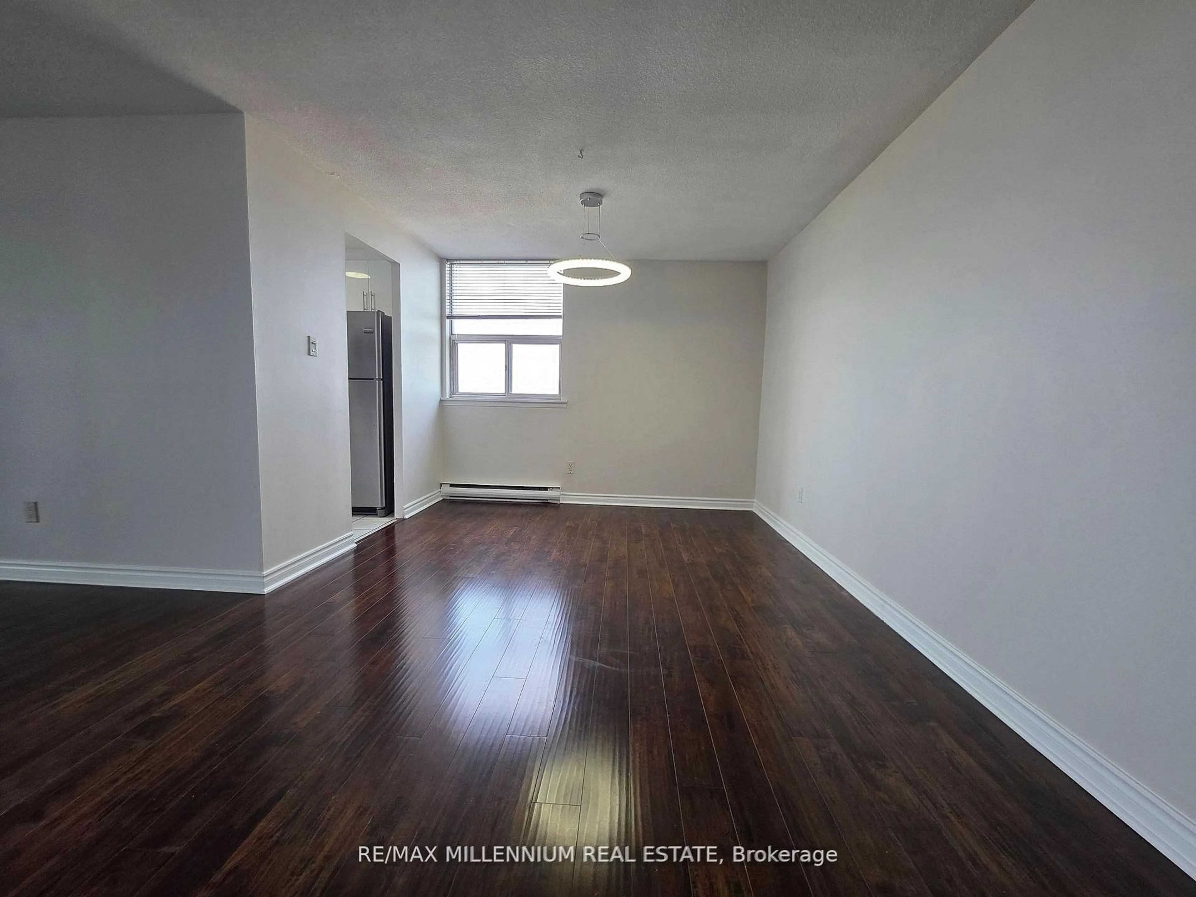A pic of a room for 15 Kensington Rd #1512, Brampton Ontario L6T 3W2