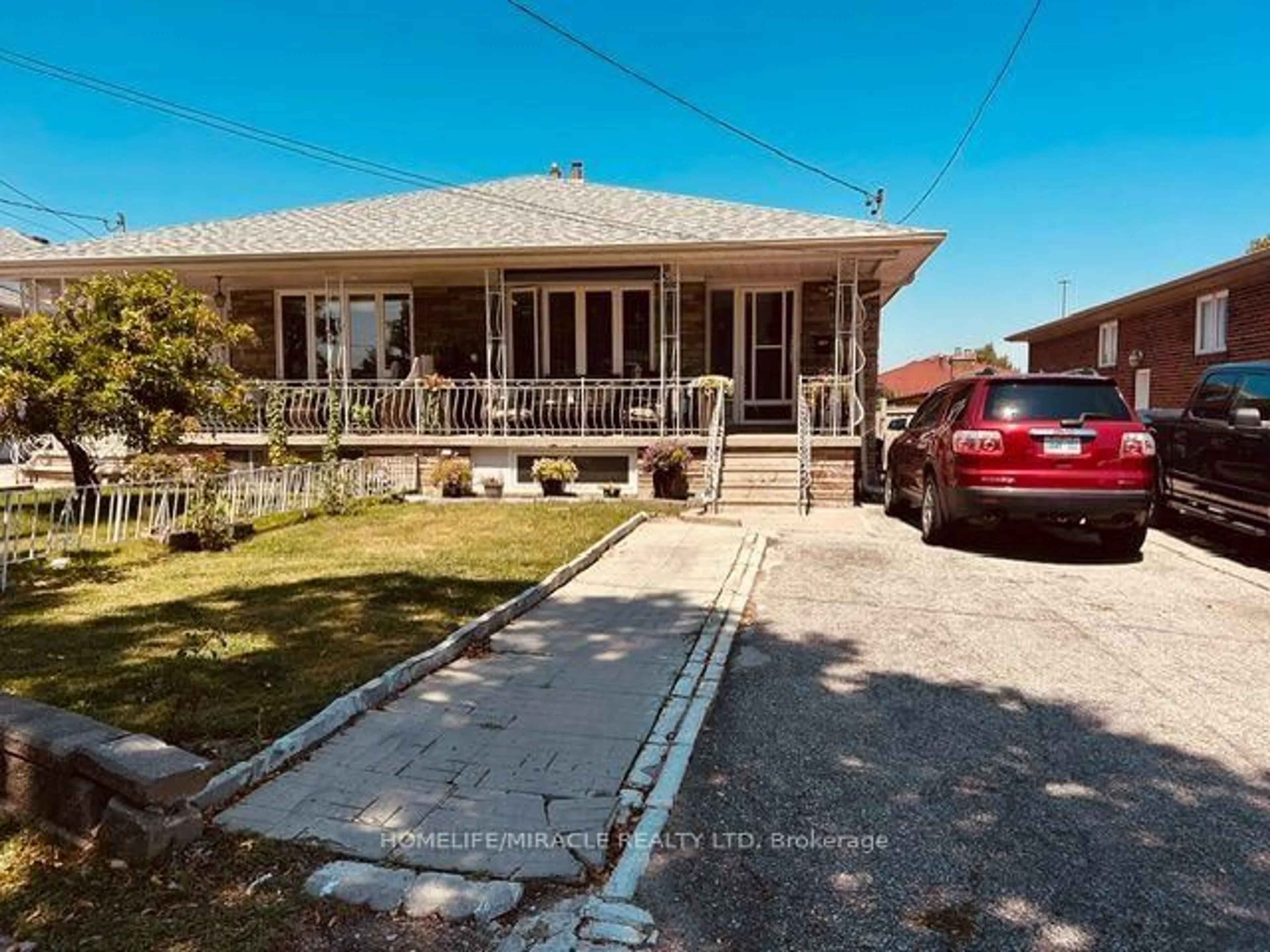 A pic from outside/outdoor area/front of a property/back of a property/a pic from drone, street for 58 Telco Cres, Toronto Ontario M9N 3L4