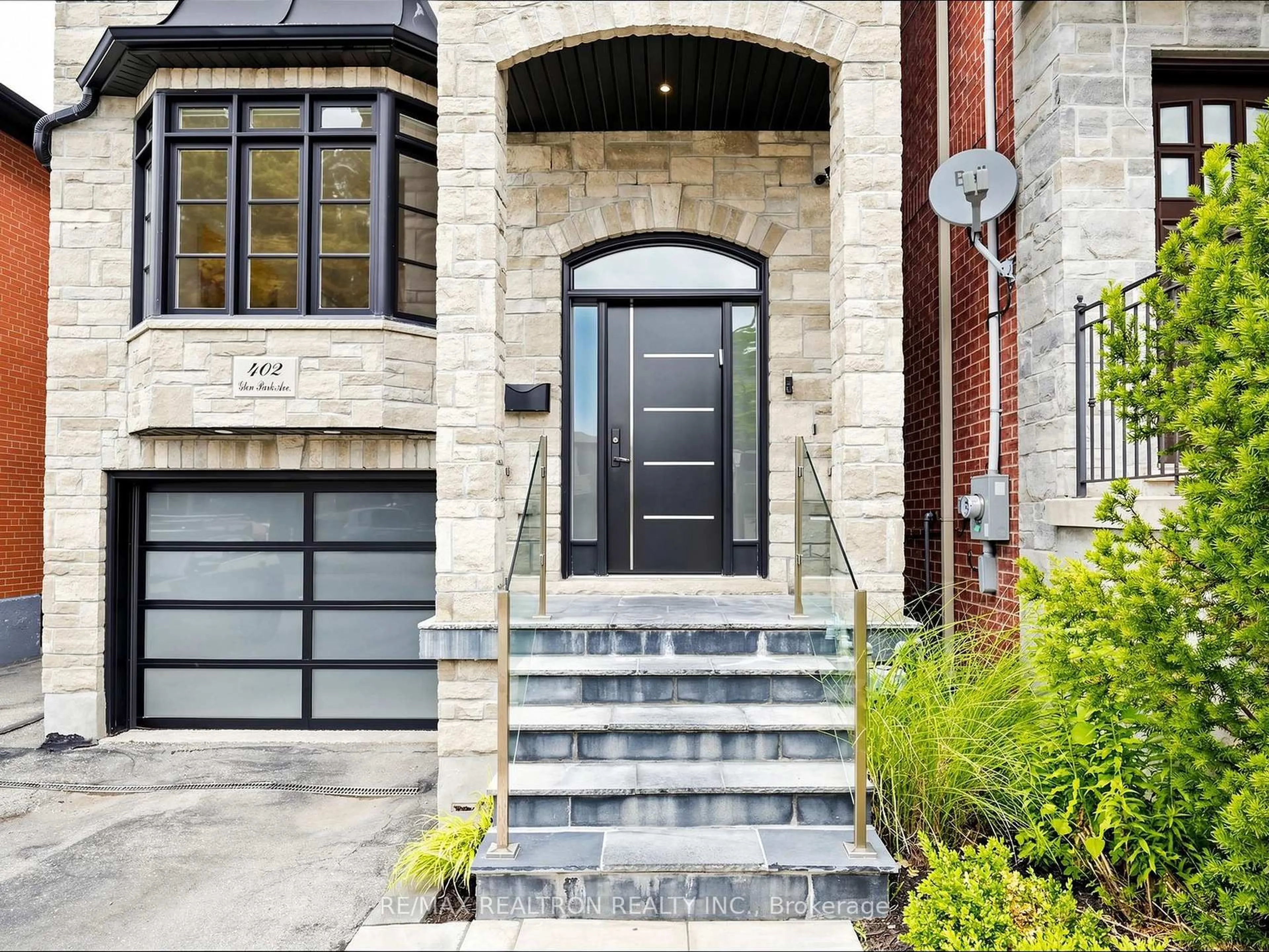 Home with brick exterior material, street for 402 Glen Park Ave, Toronto Ontario M6B 2E5
