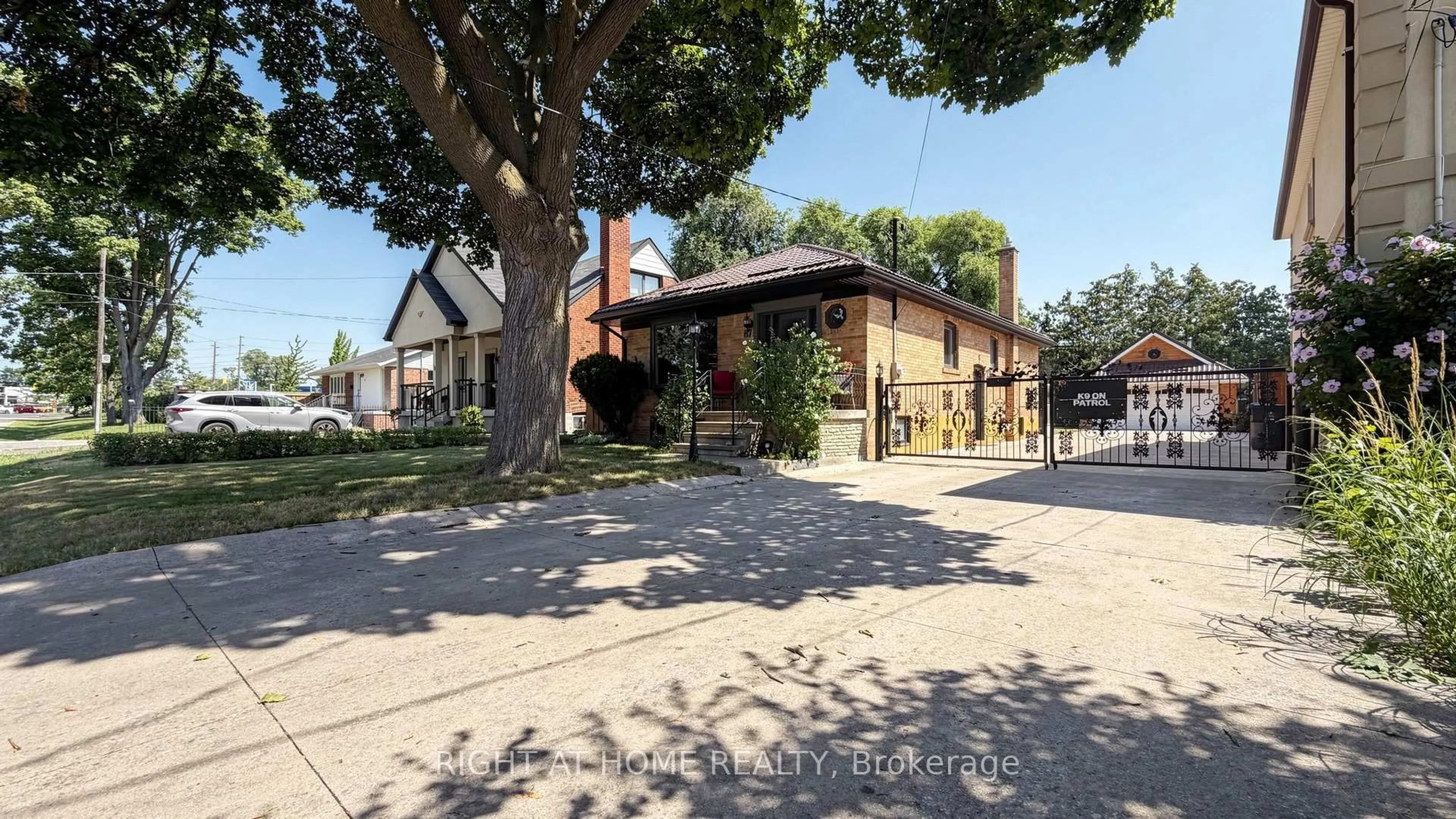 Unknown for 87 Riverdale Dr, Toronto Ontario M9V 2T8