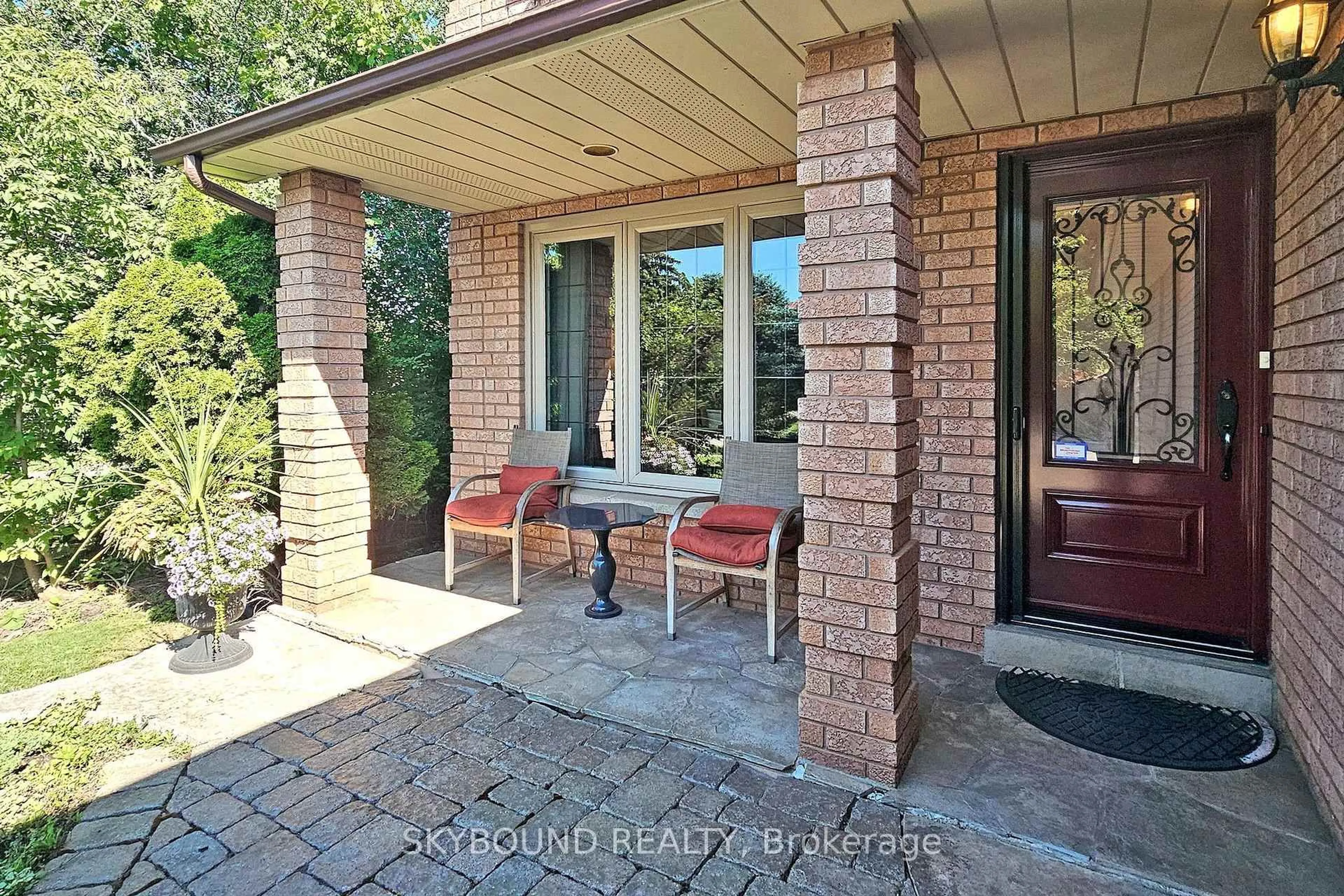 Unknown for 1944 Aldermead Rd, Mississauga Ontario L5M 3A1