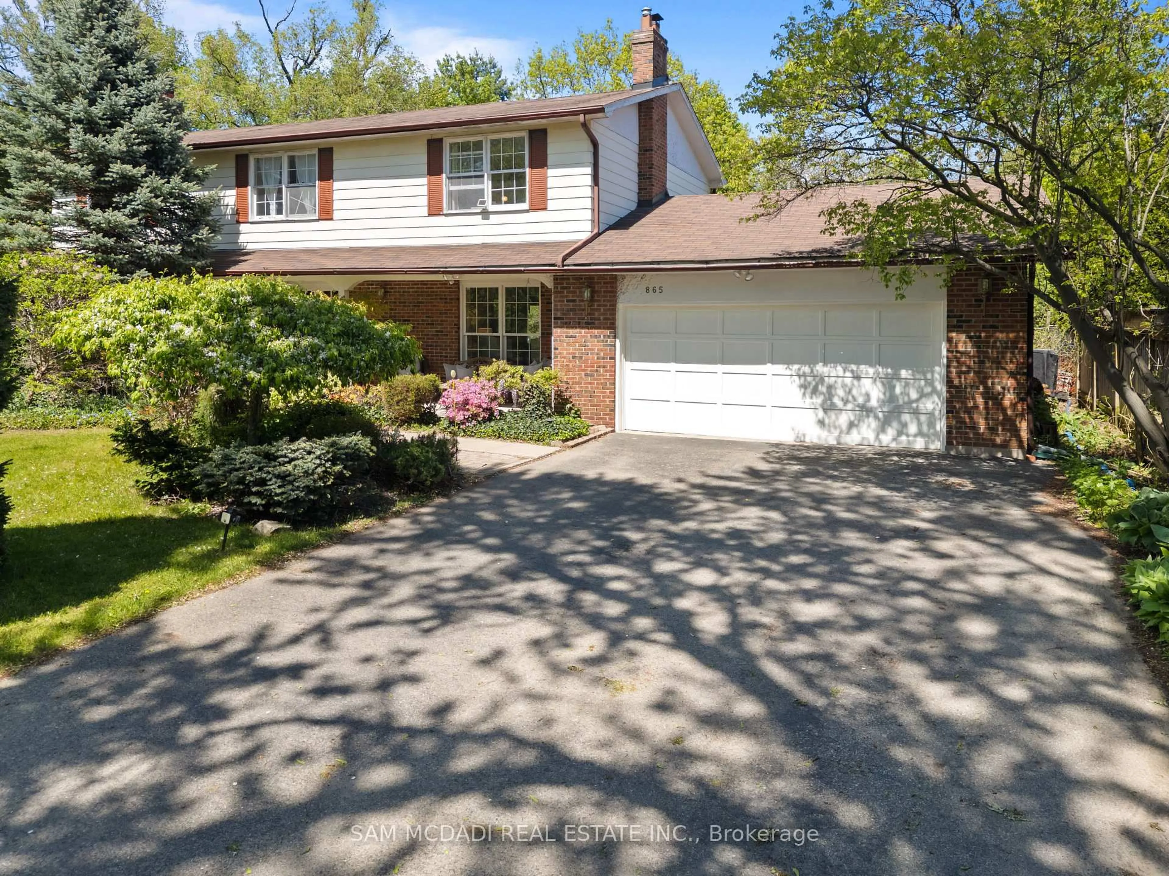 Unknown for 865 Meadow Wood Rd, Mississauga Ontario L5J 2S7