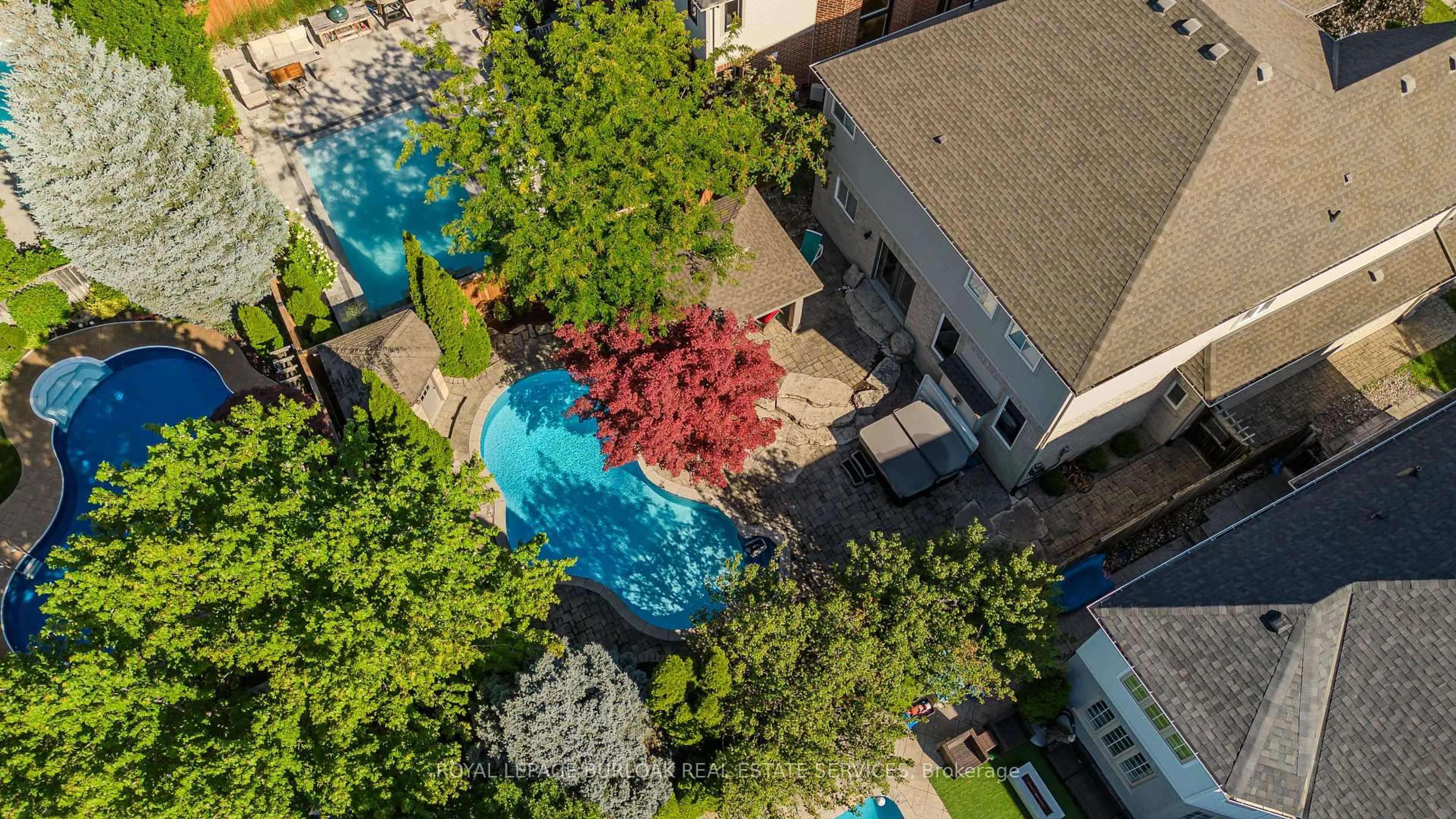 Pool for 2212 Snead Rd, Burlington Ontario L7M 4X2