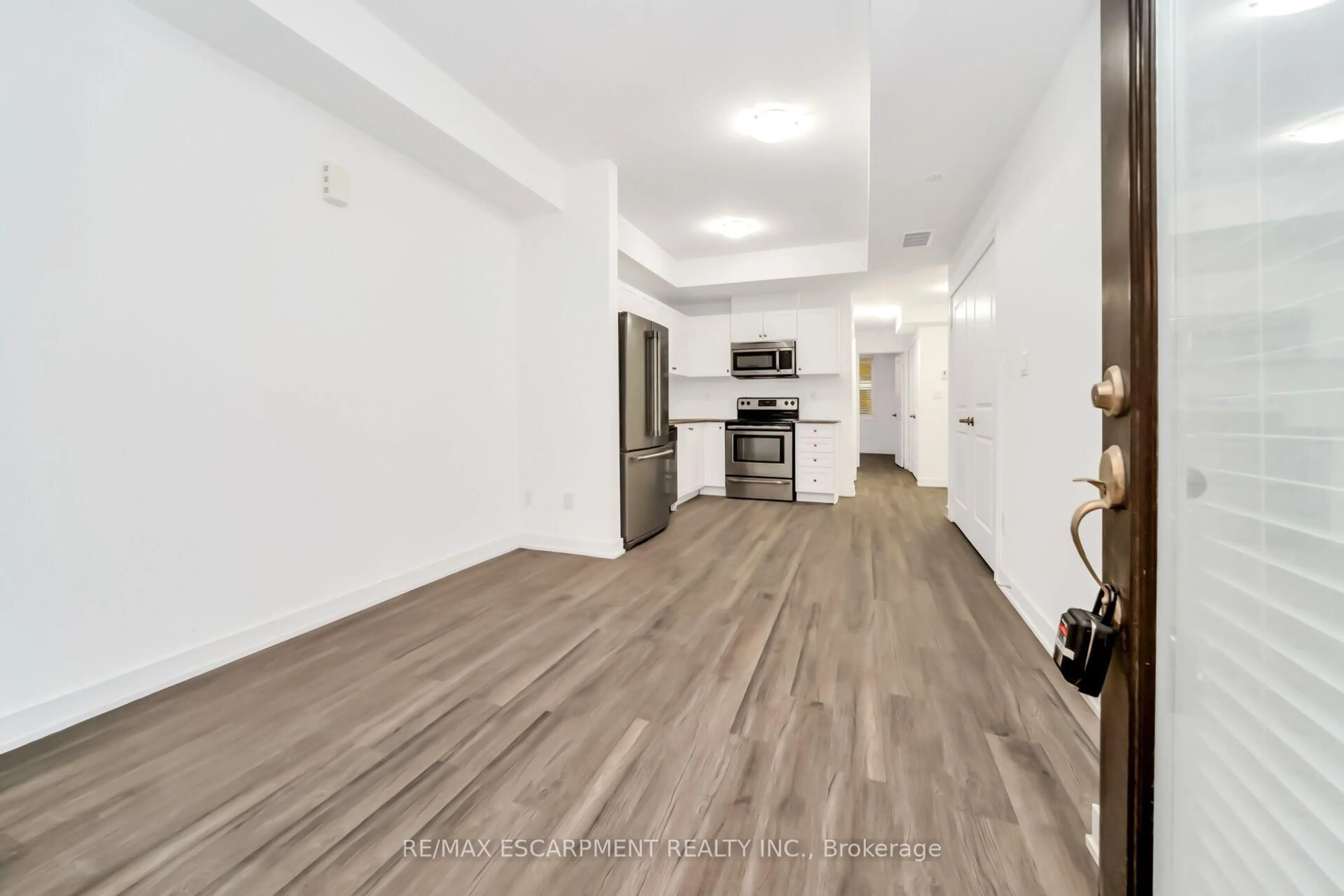 A pic of a room for 60 WINSTON PARK Blvd #60, Toronto Ontario M3K 1C2