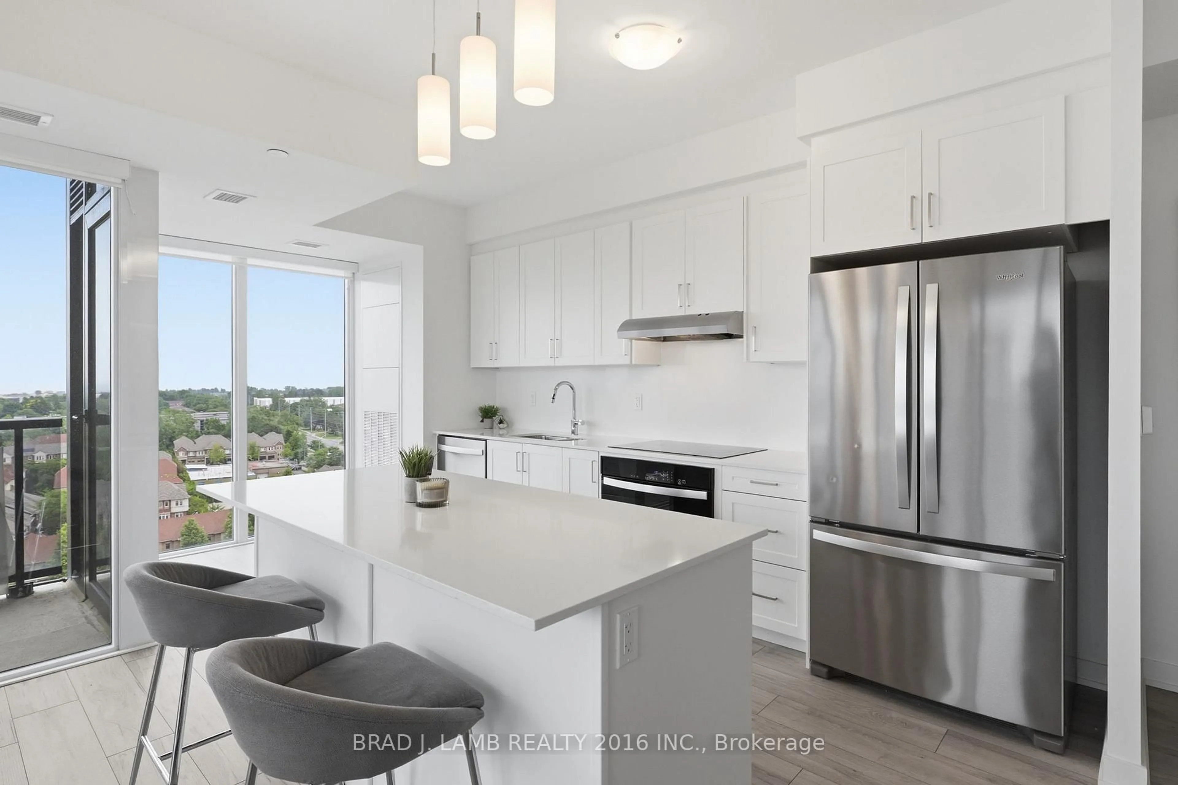 Open concept kitchen, unknown for 1035 Southdown Rd #1204, Mississauga Ontario L5J 0A2