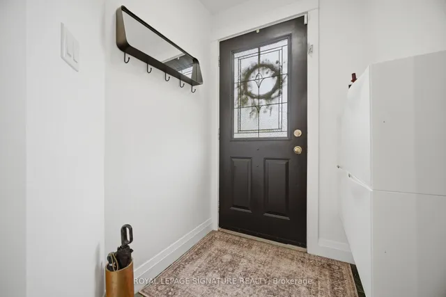 83 Mill St, Brampton 5