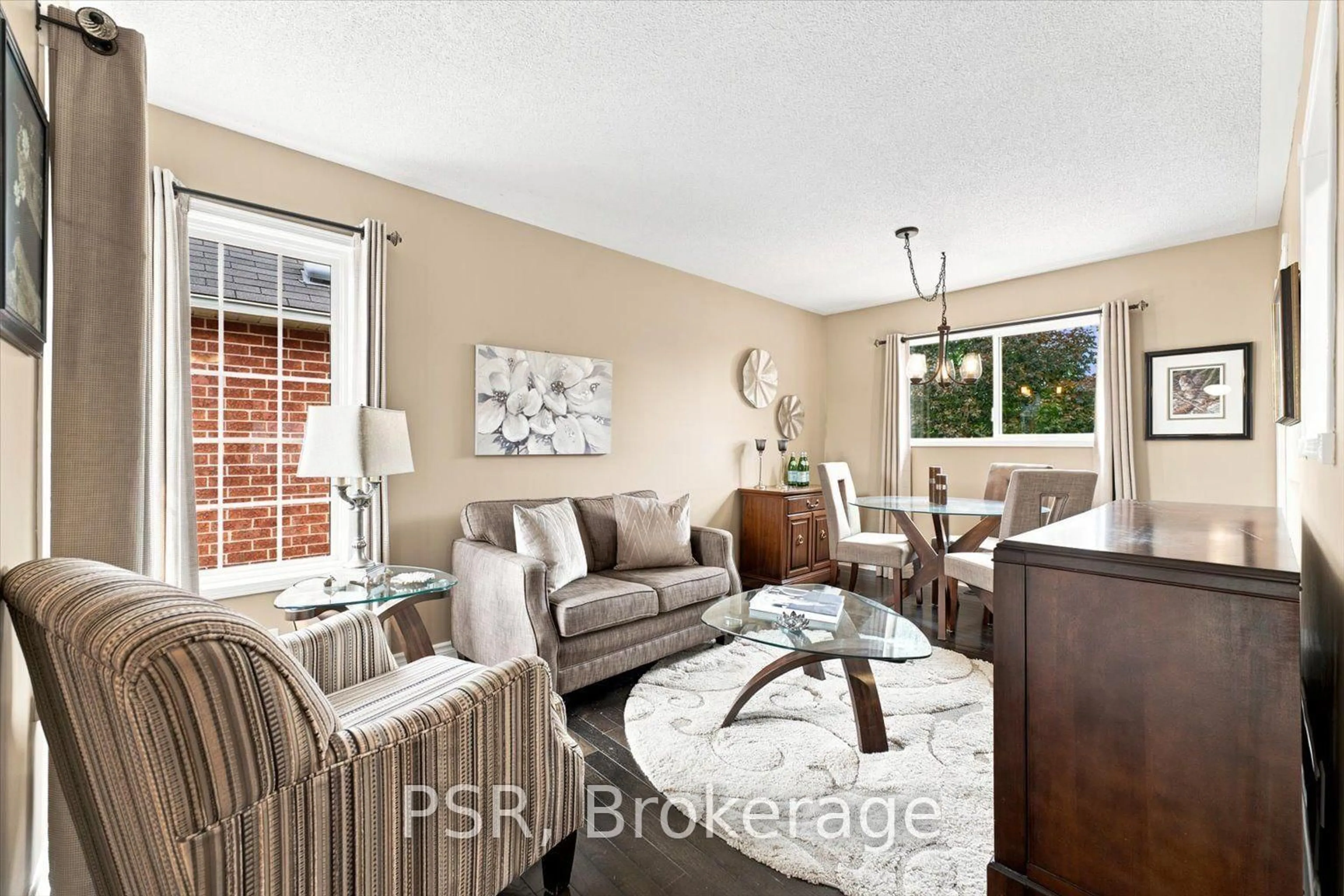 Living room with furniture, unknown for 7 Bradwick Crt, Caledon Ontario L7C 1C9