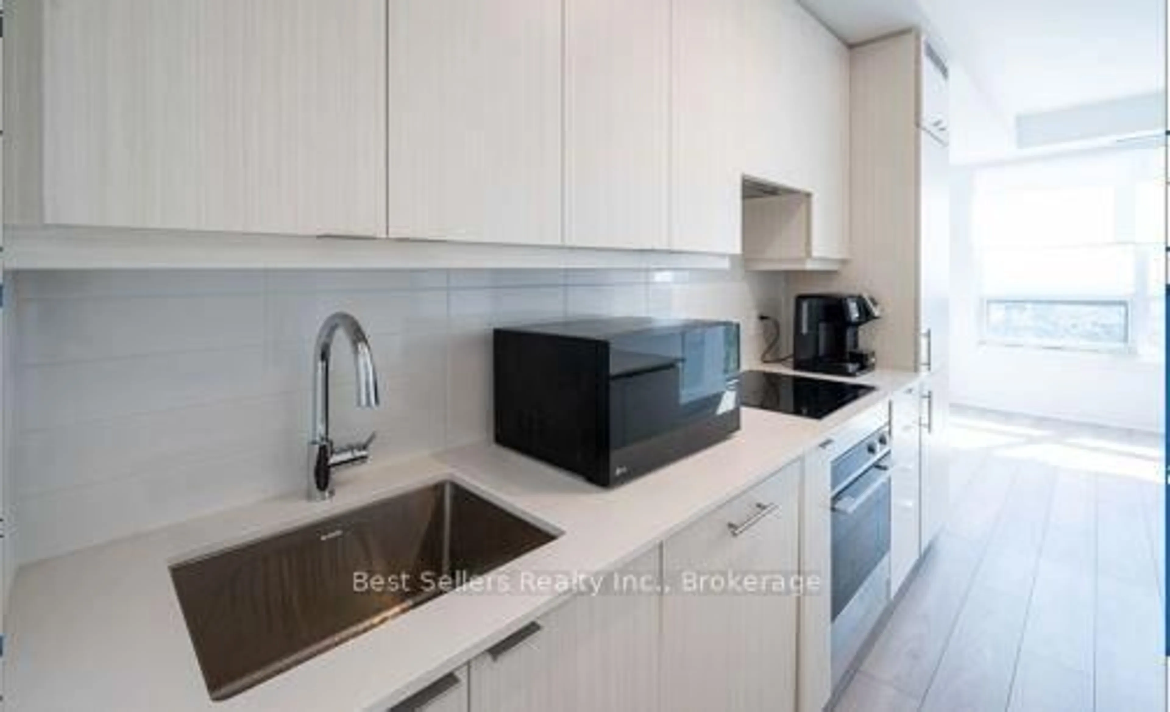 Standard kitchen, unknown for 36 Elm Dr #2406, Mississauga Ontario L5B 1L9