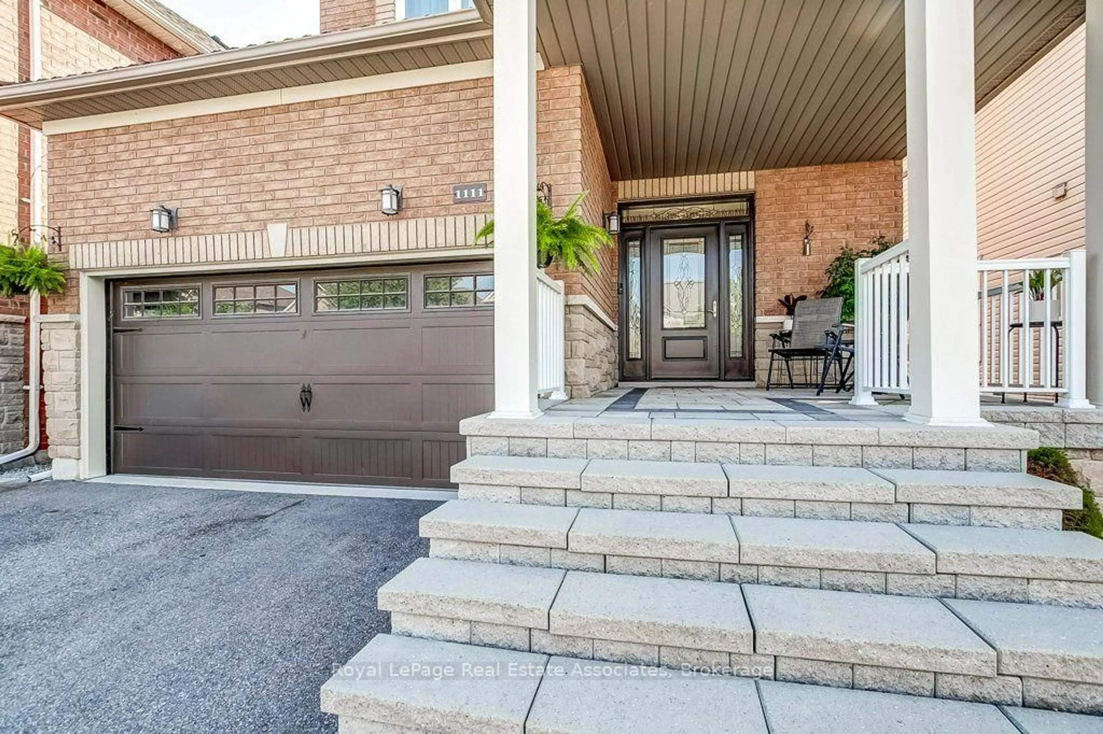 Home with brick exterior material, street for 1111 Tupper Dr, Milton Ontario L9T 0A8