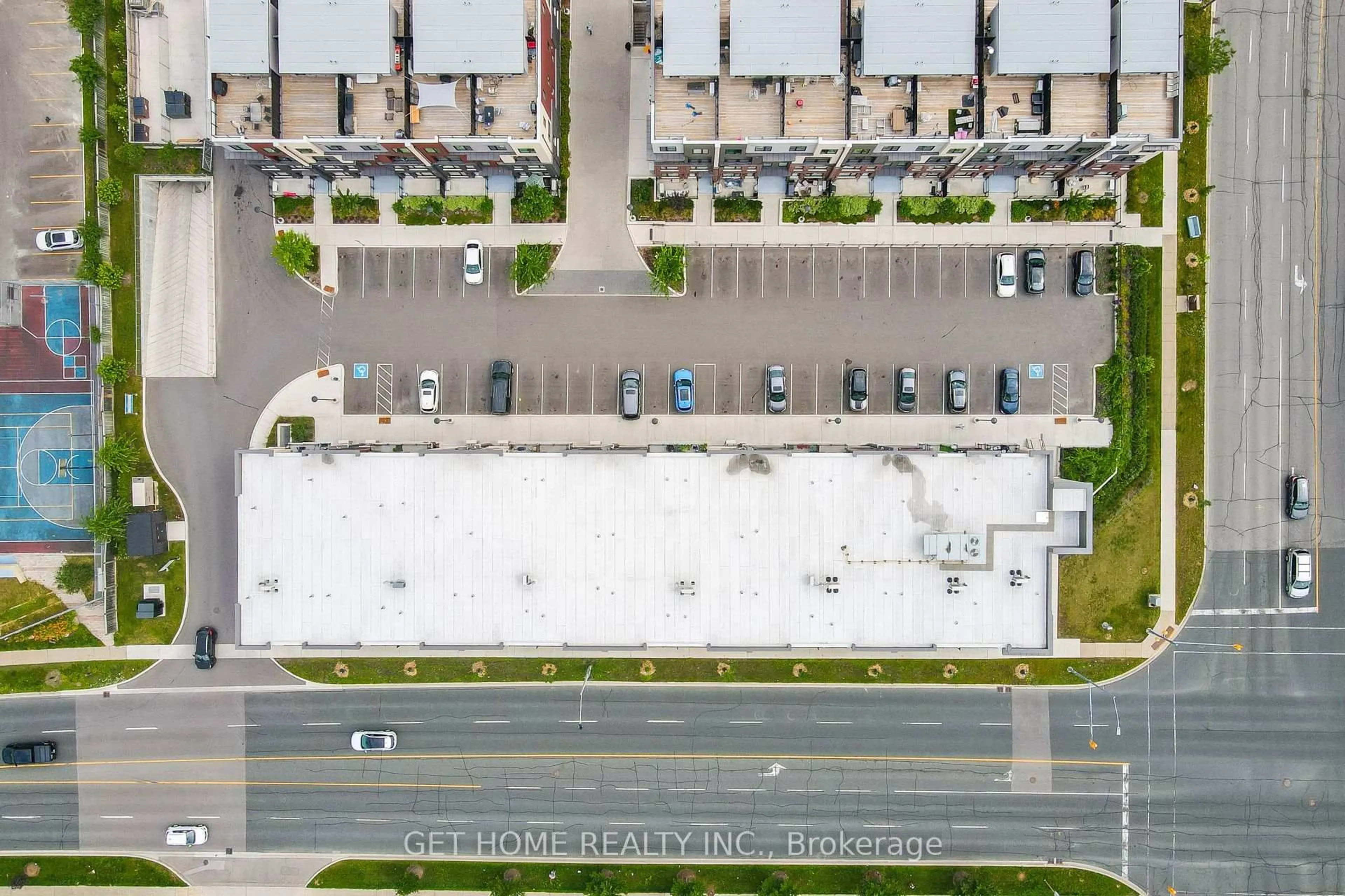 A pic from outside/outdoor area/front of a property/back of a property/a pic from drone, street for 3401 Ridgeway Dr #321, Mississauga Ontario L5L 0B9