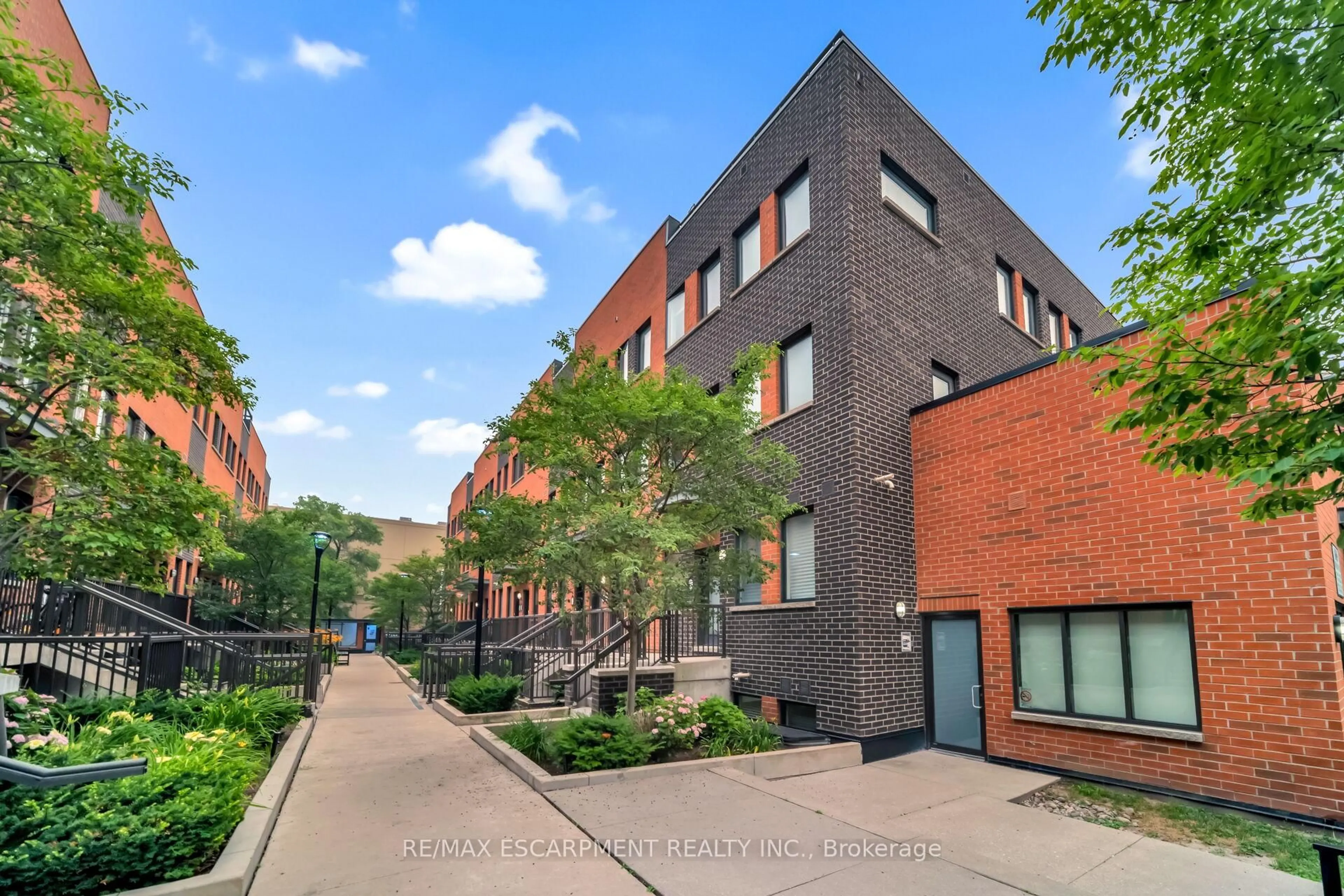 Home with brick exterior material, street for 869 Wilson Ave #29, Toronto Ontario M3K 0A4