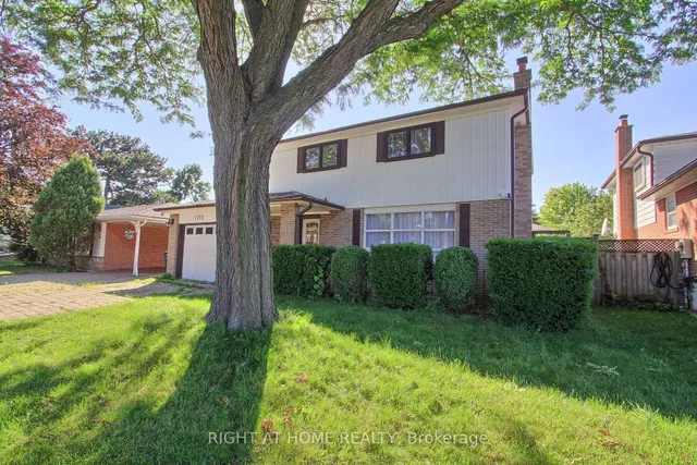 1715 Oberon Cres, Mississauga 3