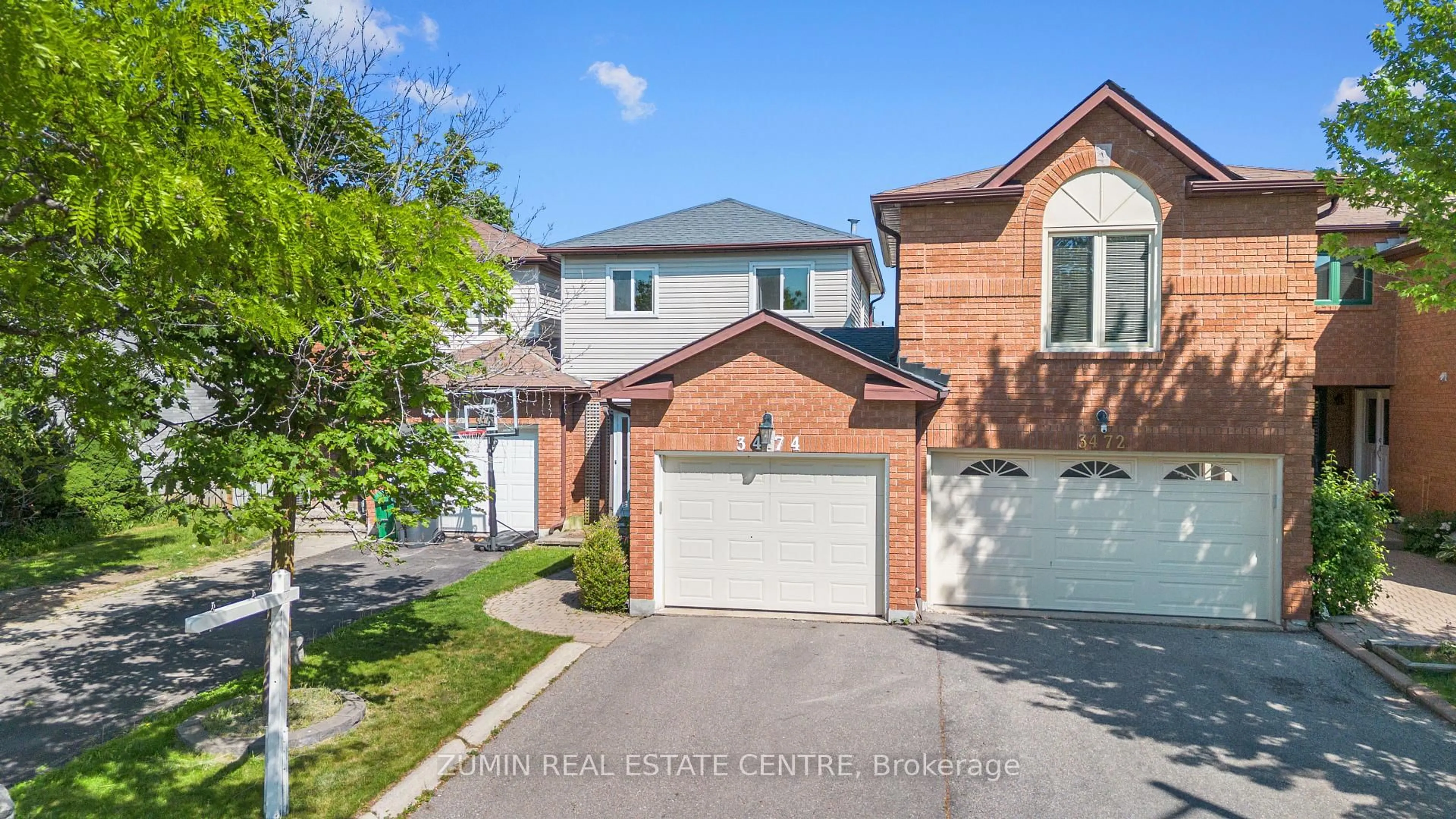 Home with brick exterior material, street for 3474 Nighthawk Tr, Mississauga Ontario L5N 6G3