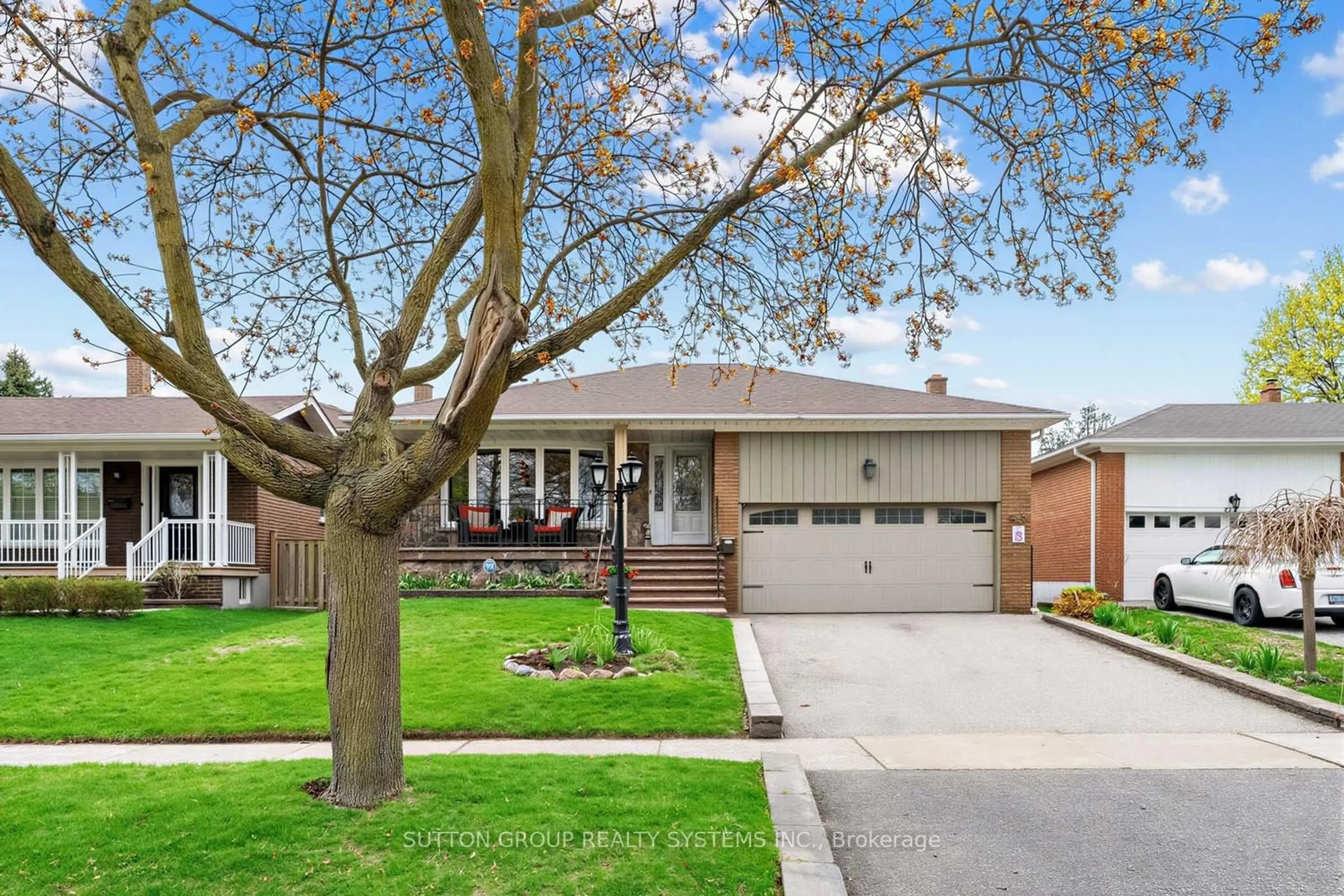 Home with brick exterior material, street for 228 Chantenay Dr, Mississauga Ontario L5A 1E4
