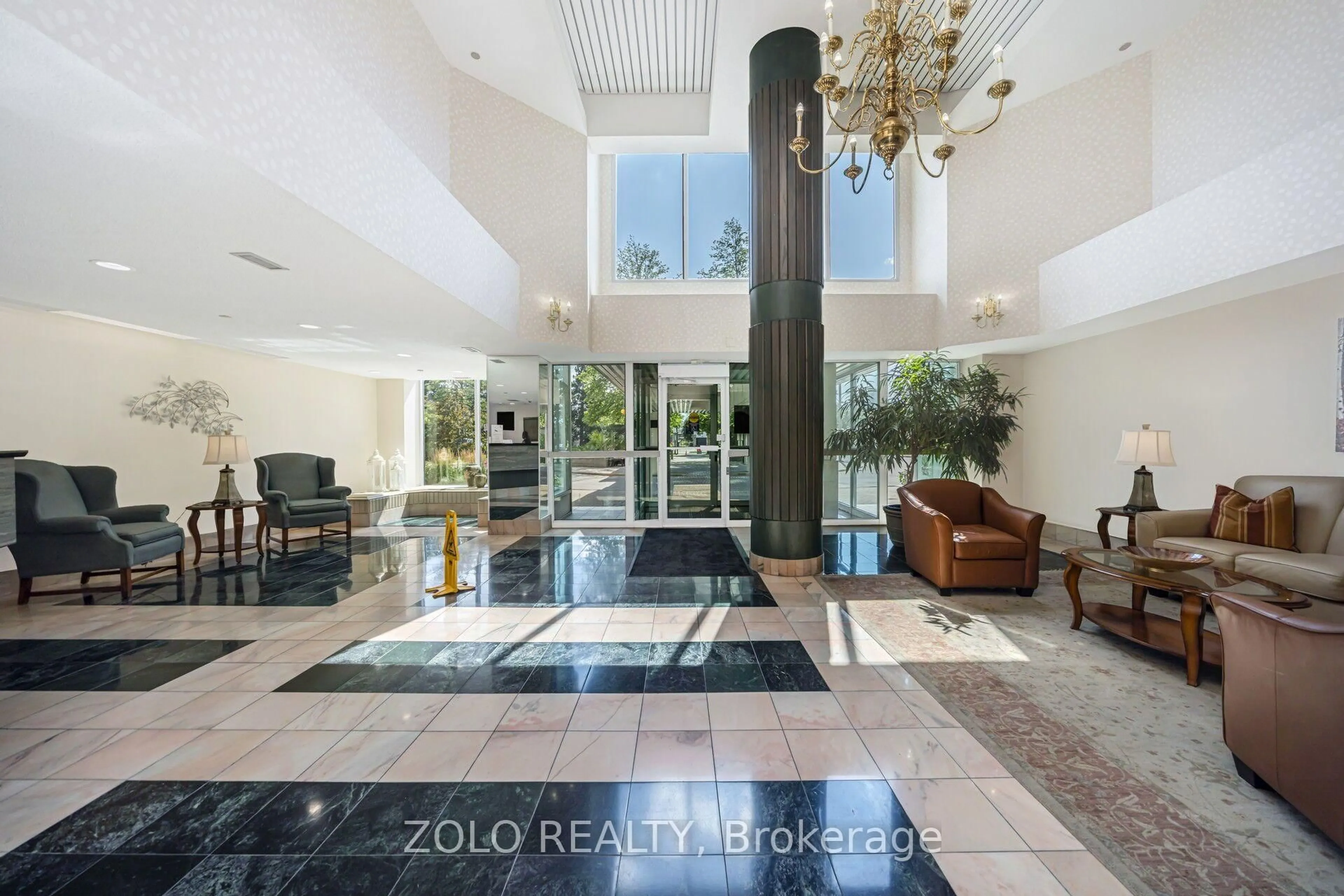 Lobby for 310 Mill St #105, Brampton Ontario L6Y 3B1