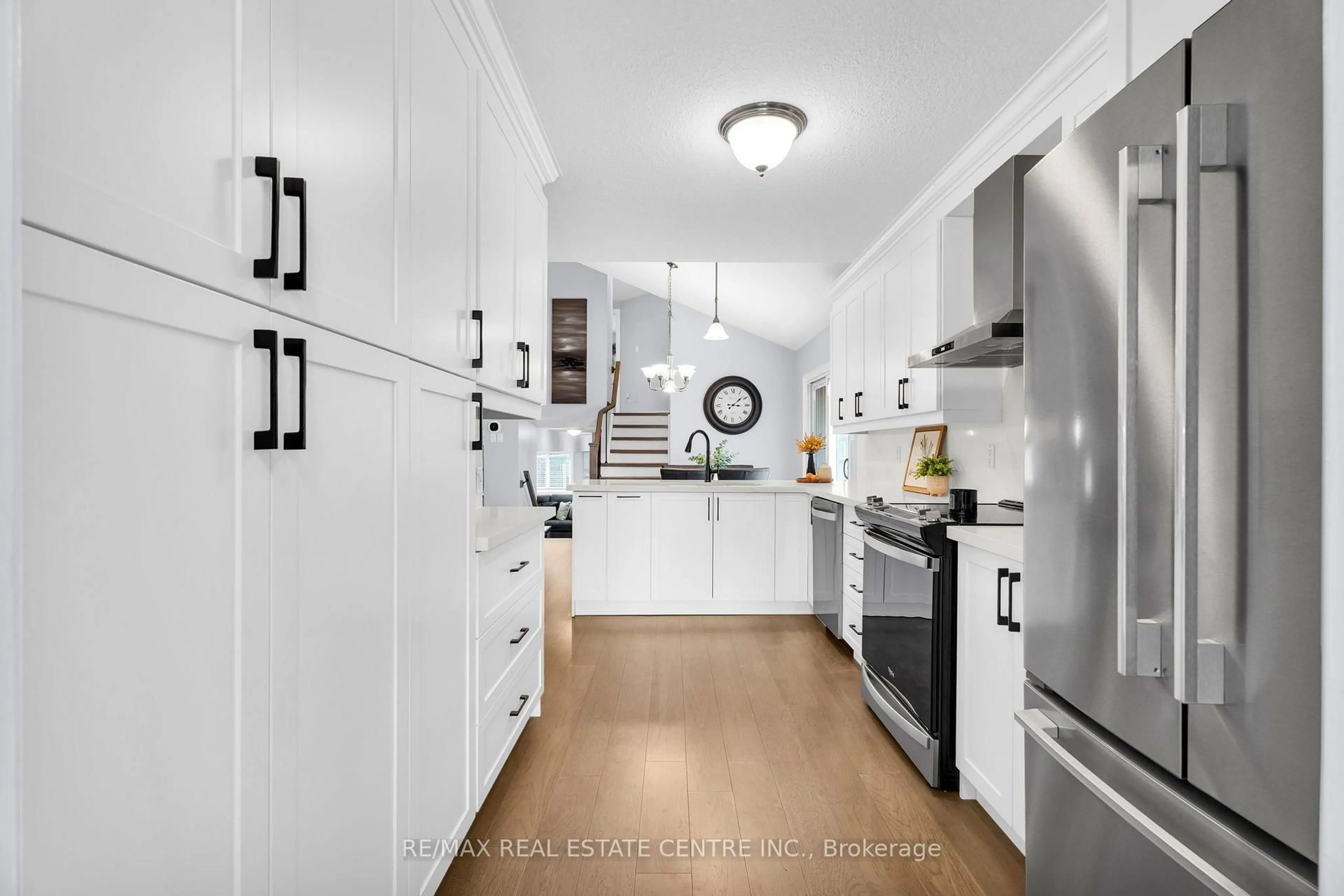 Unknown for 20 Henderson St, Orangeville Ontario L9W 5G1