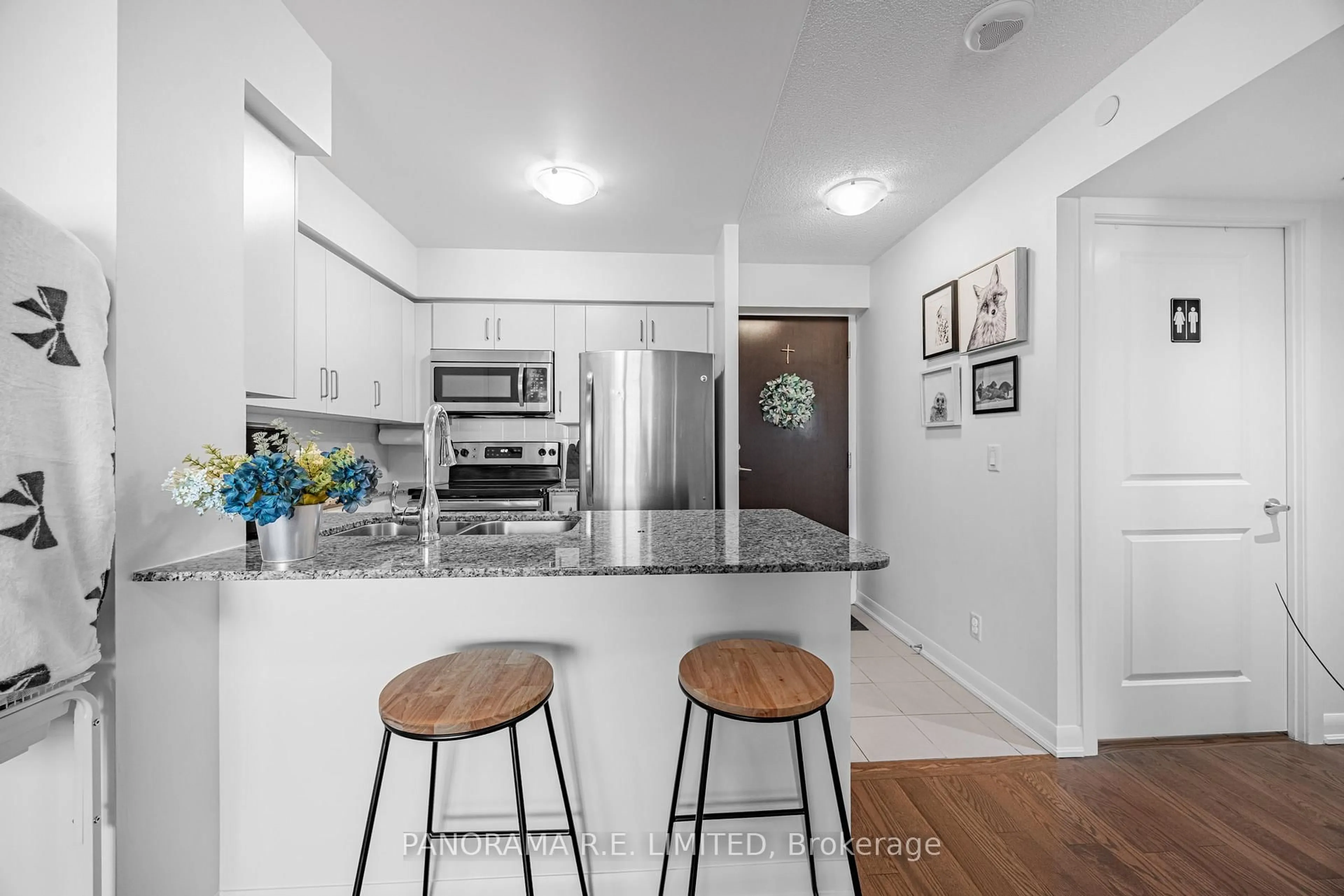 Open concept kitchen, unknown for 215 Sherway Gardens Rd #1208, Toronto Ontario M9C 0A4