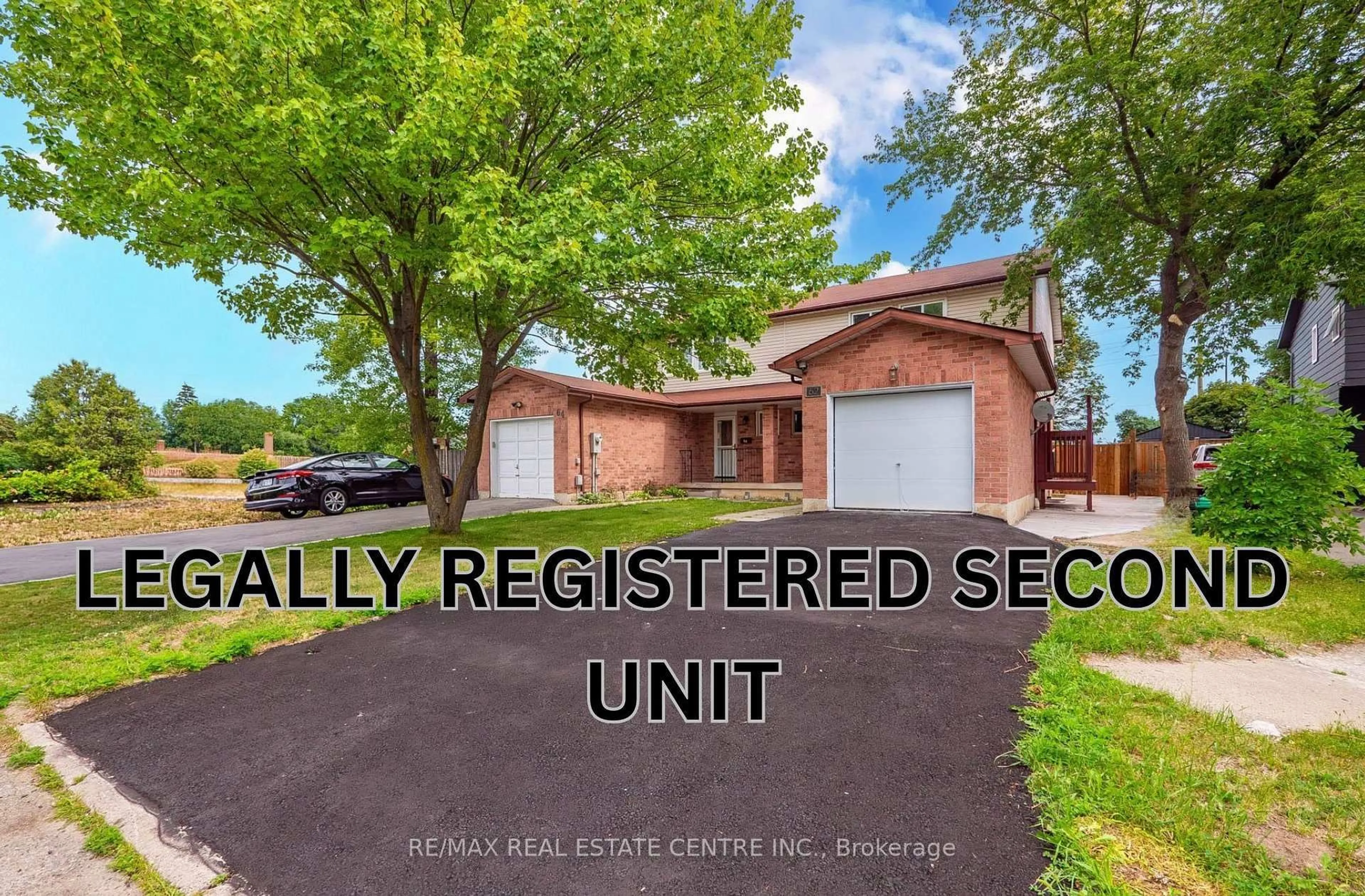 A pic from outside/outdoor area/front of a property/back of a property/a pic from drone, street for 62 Bramhall Circ, Brampton Ontario L6V 2G4