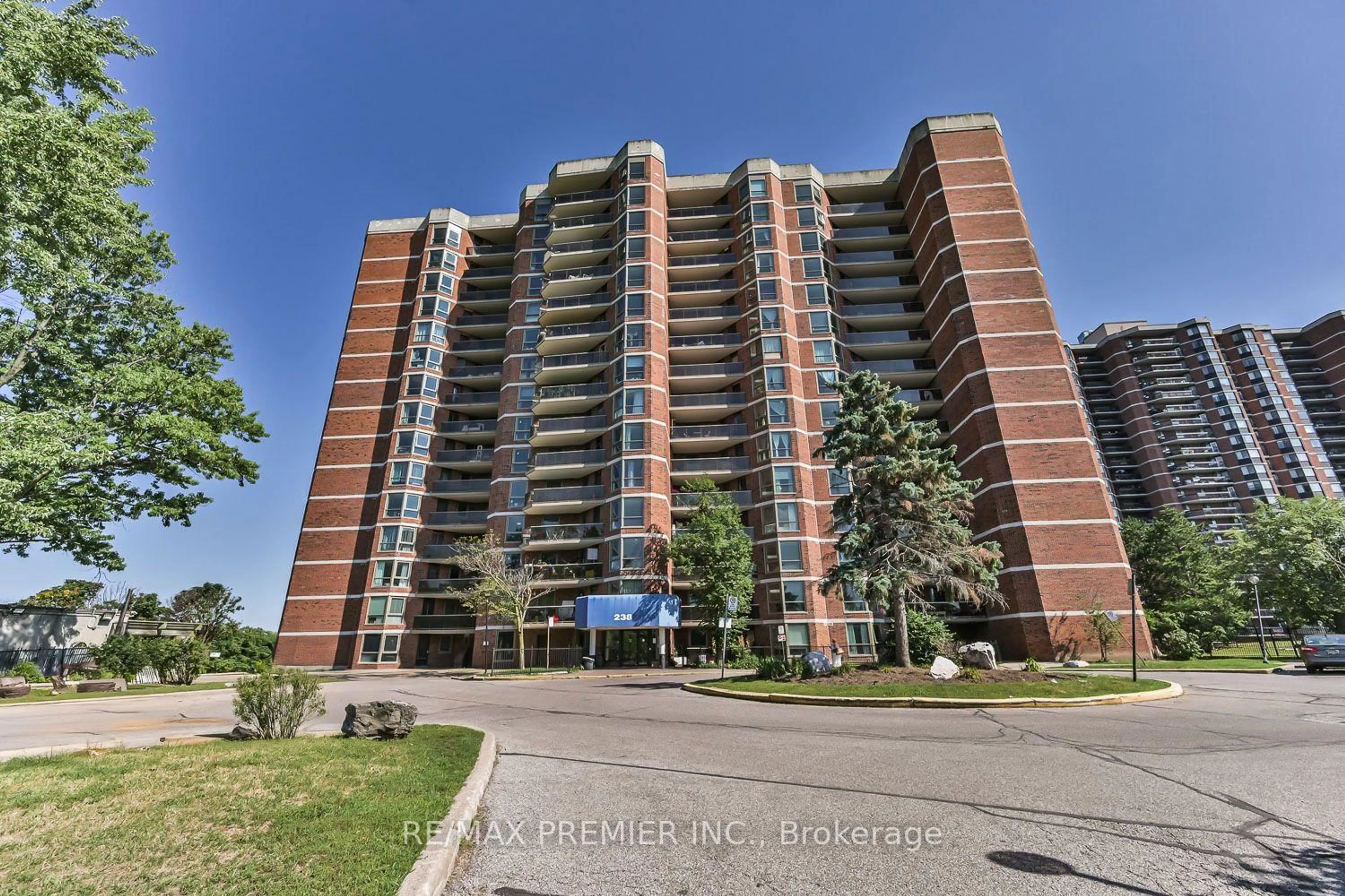 Unknown for 238 Albion Rd #408, Toronto Ontario M9W 6A7