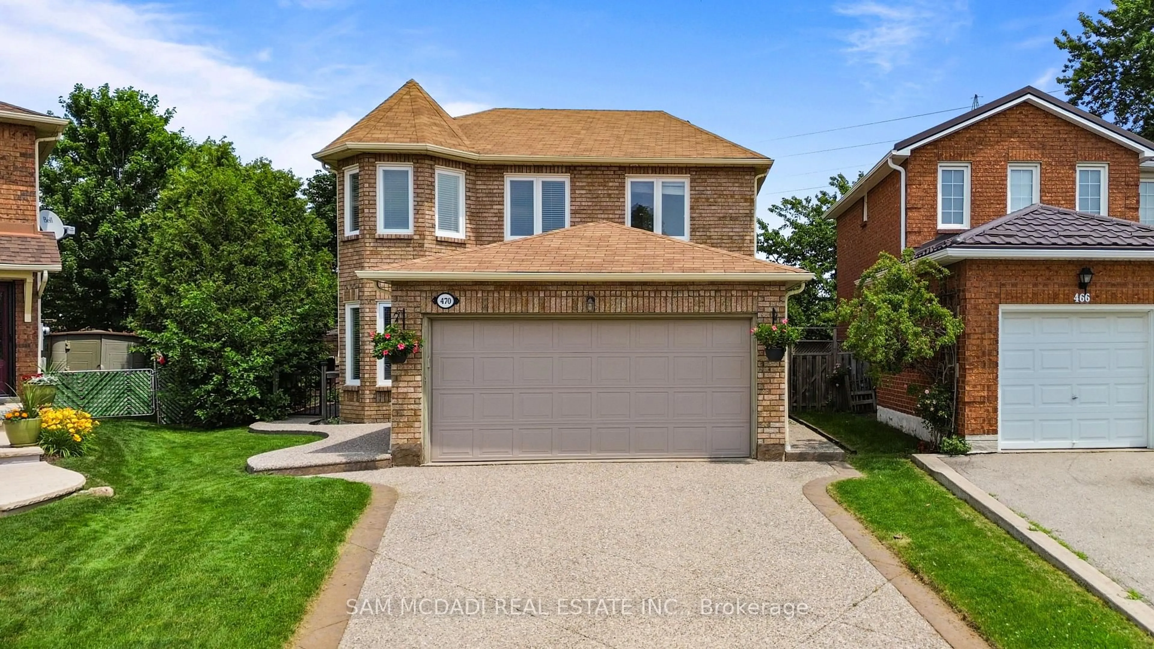 Home with brick exterior material, street for 470 Aberfoyle Crt, Mississauga Ontario L4Z 2J5